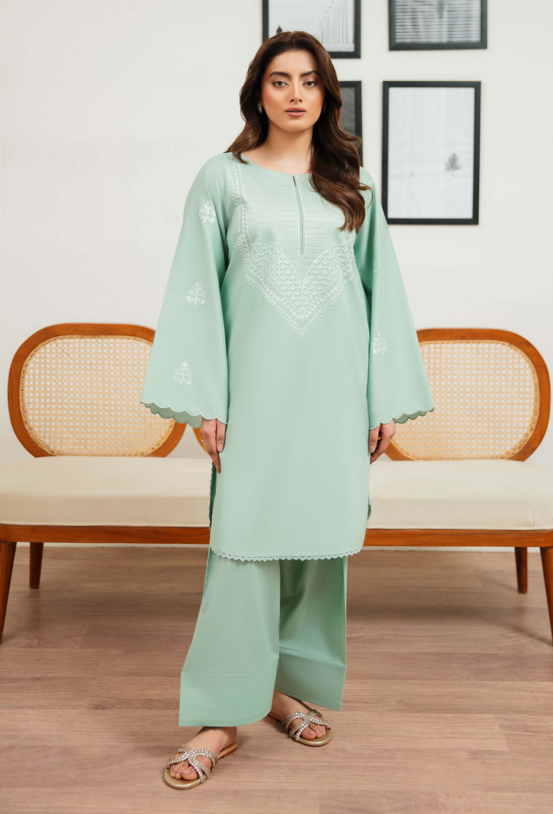 Humdum | Ayra Ready to wear | Ayra - D06 - by - Libasekhas UK - Registered Vendor of : Humdum - 100% Original Designer Dresss