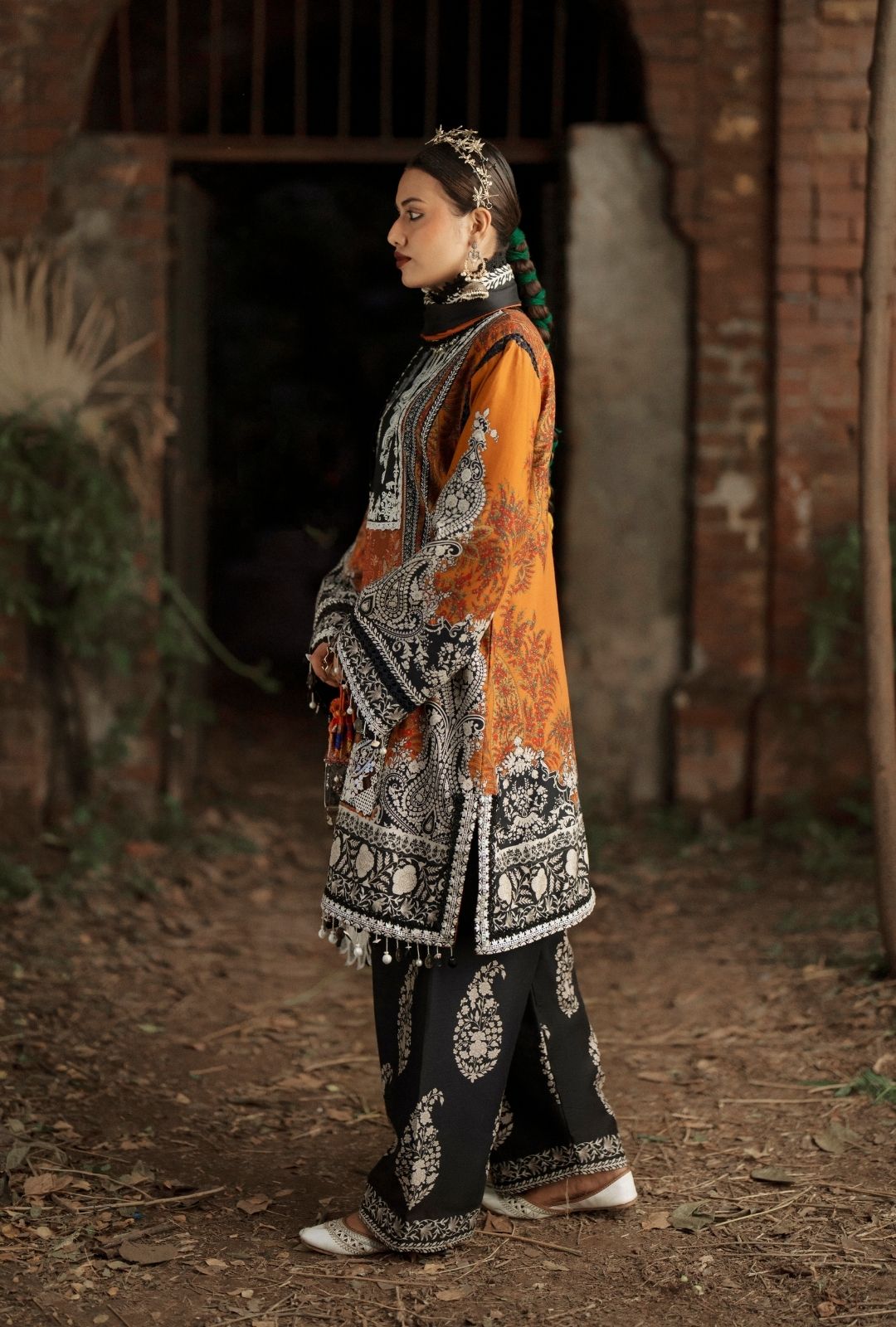 AJR Couture | Sard Sham | Mahrukh - by Libasekhas UK - Registered Vendor of : AJR Couture - 100% Original Designer Dress