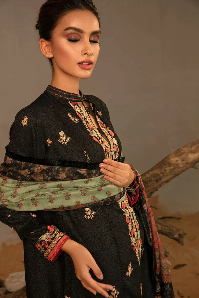 Sobia Nazir | Autumn Winter 23 | 2A - by - Libasekhas UK - Registered Vendor of : Sobia Nazir - 100% Original Designer Dresss