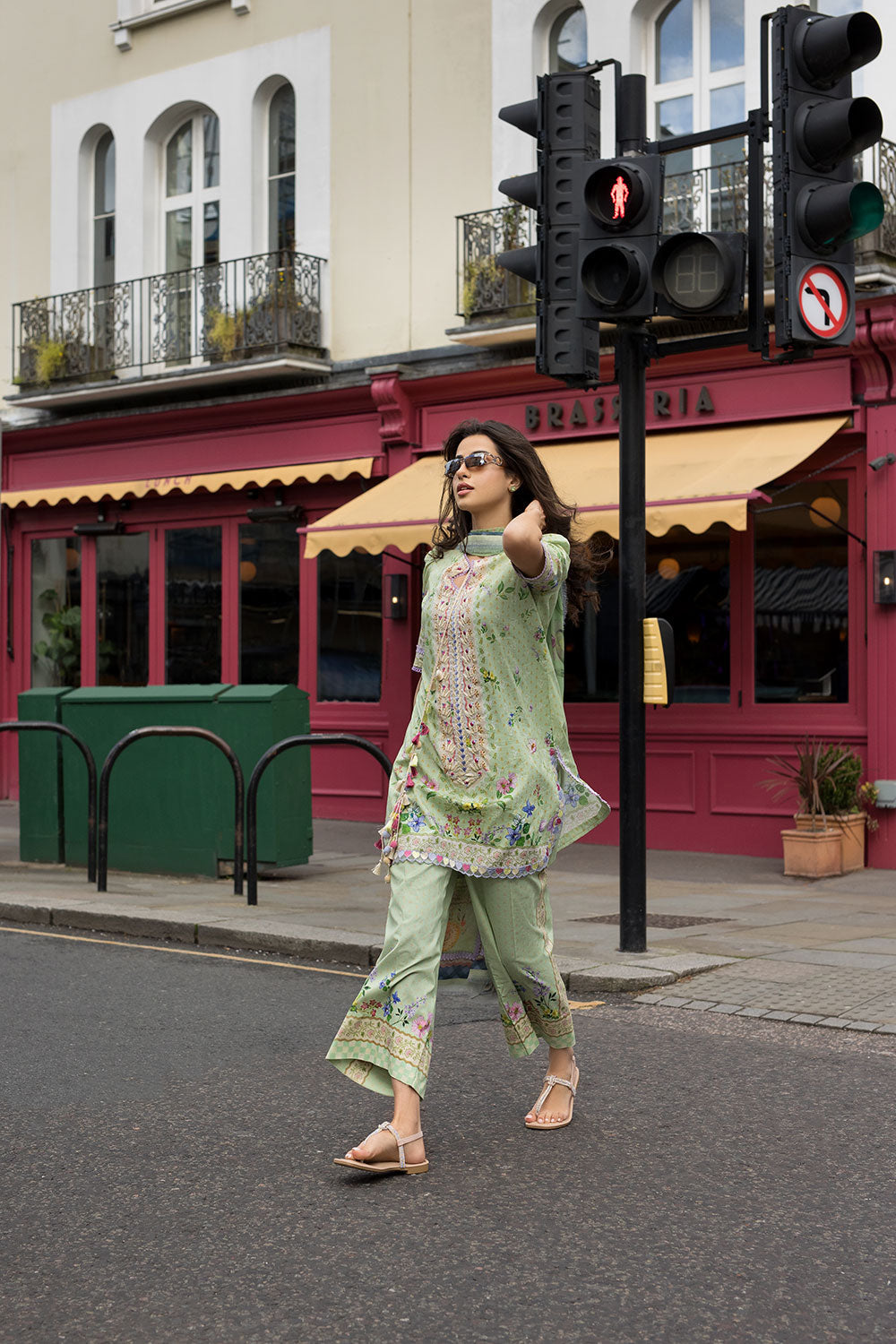 Sobia Nazir | Prints 26 | 2A - by Libasekhas UK - Registered Vendor of : Sobia Nazir - 100% Original Designer Dress
