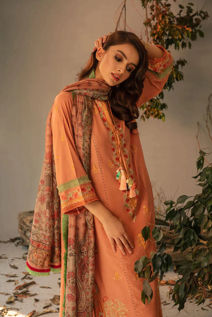Sobia Nazir | Autumn Winter 23 | 2B - by - Libasekhas UK - Registered Vendor of : Sobia Nazir - 100% Original Designer Dresss