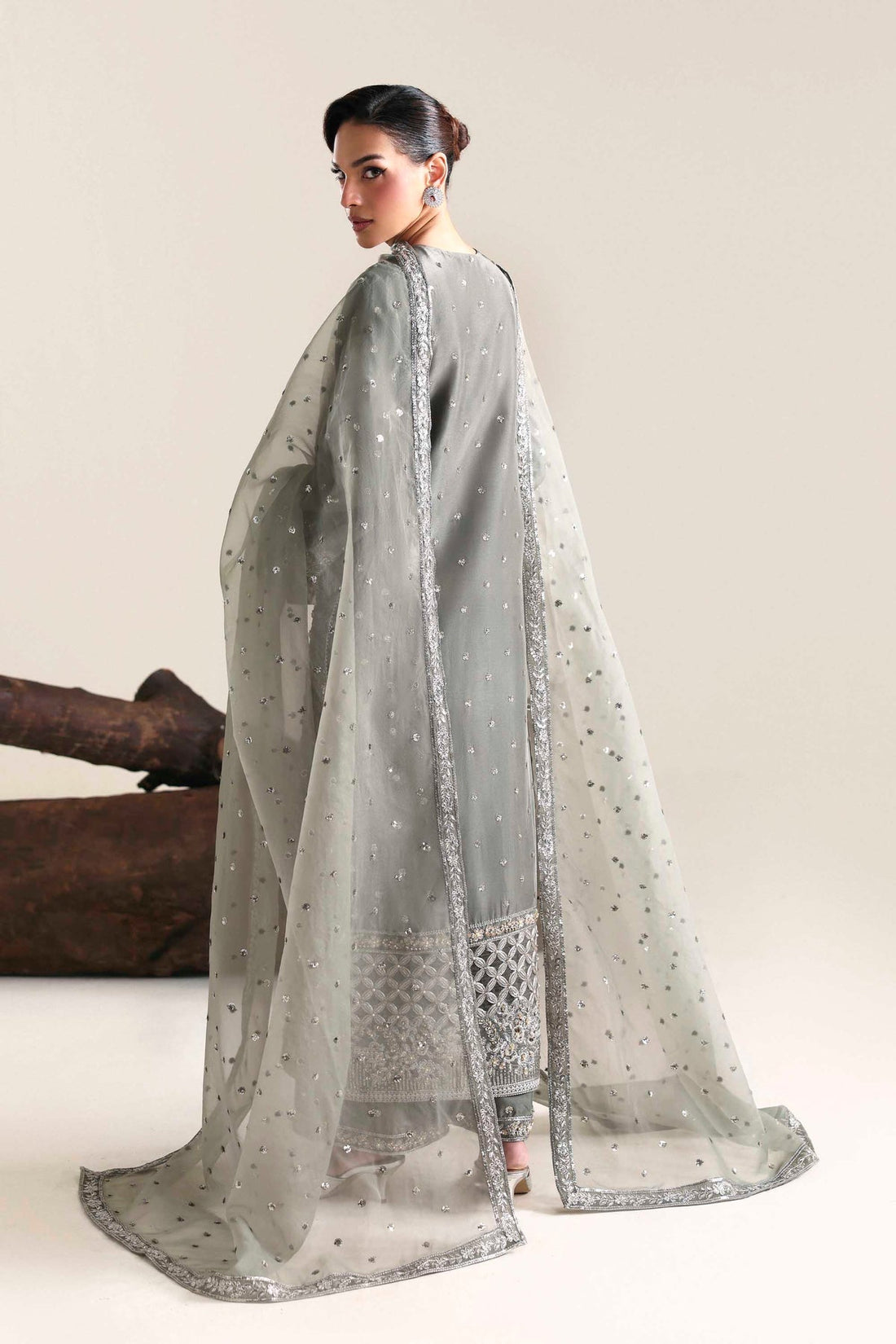 Akbar Aslam | Formal Pret | Zivara - by Libasekhas UK - Registered Vendor of : Akbar Aslam - 100% Original Designer Dress