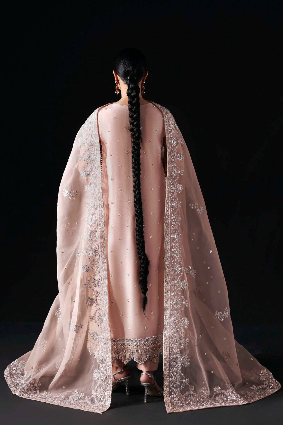 Akbar Aslam | Formal Pret | Avenor - by Libasekhas UK - Registered Vendor of : Akbar Aslam - 100% Original Designer Dress