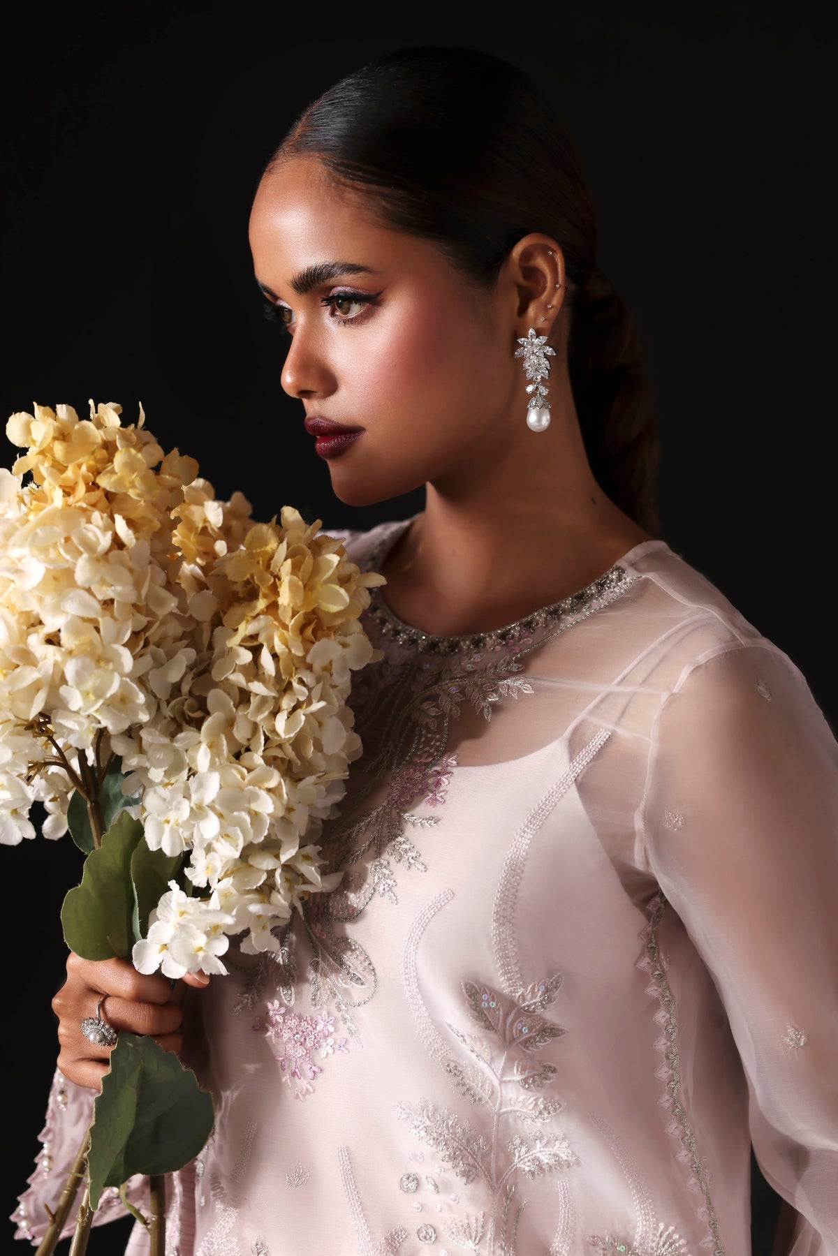 Akbar Aslam | Formal Pret |Dynara - by Libasekhas UK - Registered Vendor of : Akbar Aslam - 100% Original Designer Dress