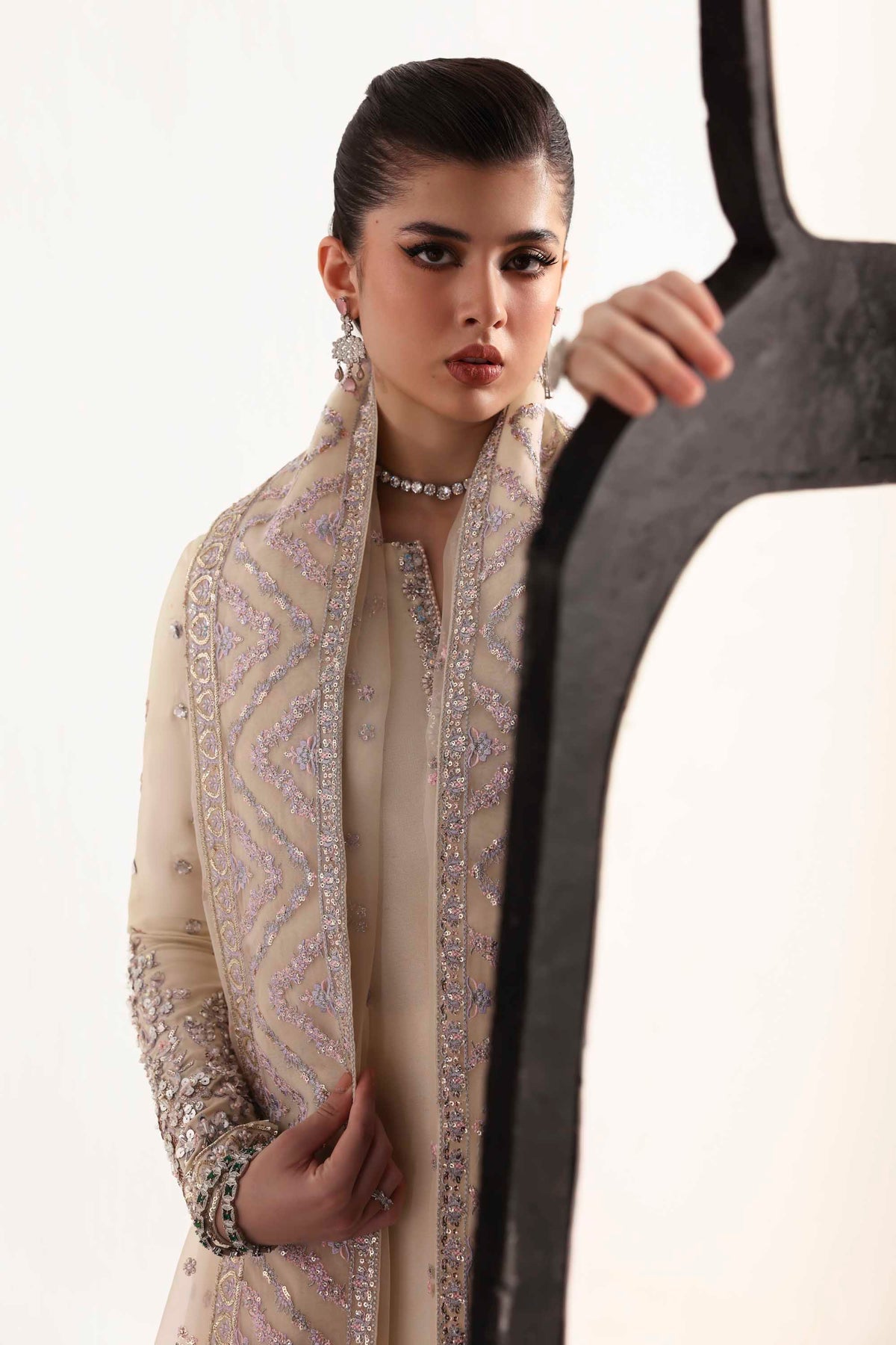 Akbar Aslam | Luxury Formals 25 | Raue - by Libasekhas UK - Registered Vendor of : Akbar Aslam - 100% Original Designer Dress