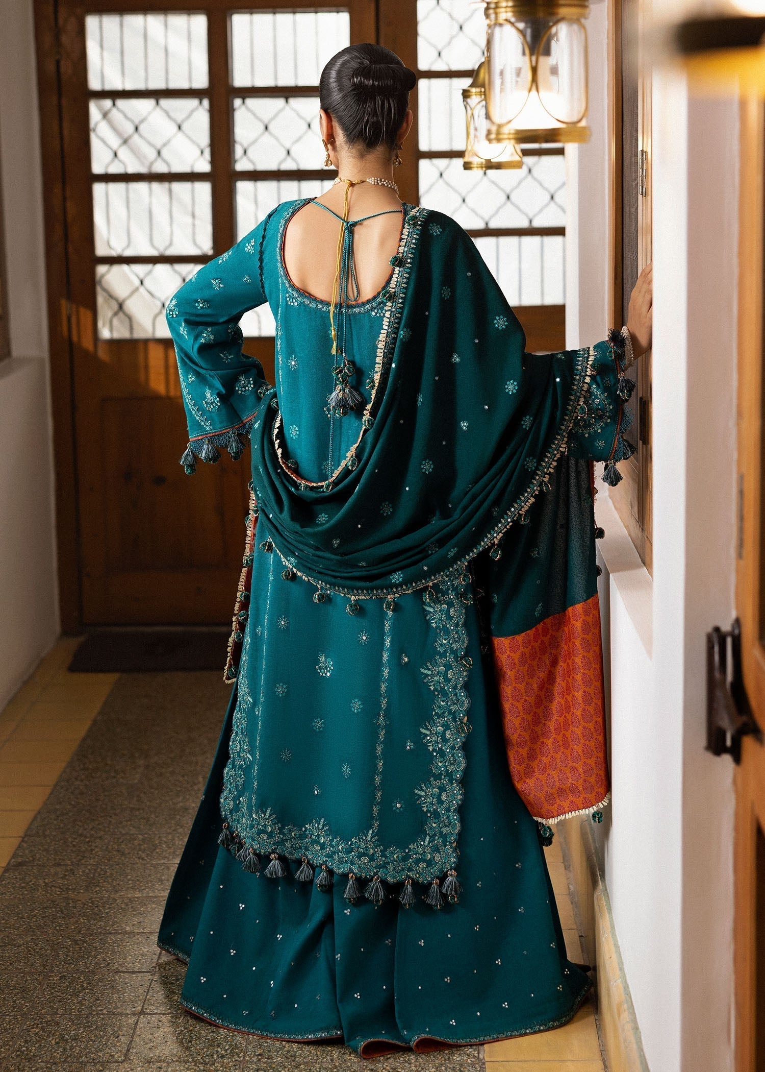 Hussain Rehar | Karandi Winter 24 | Durk - by - Libasekhas UK - Registered Vendor of : Hussain Rehar - 100% Original Designer Dresss