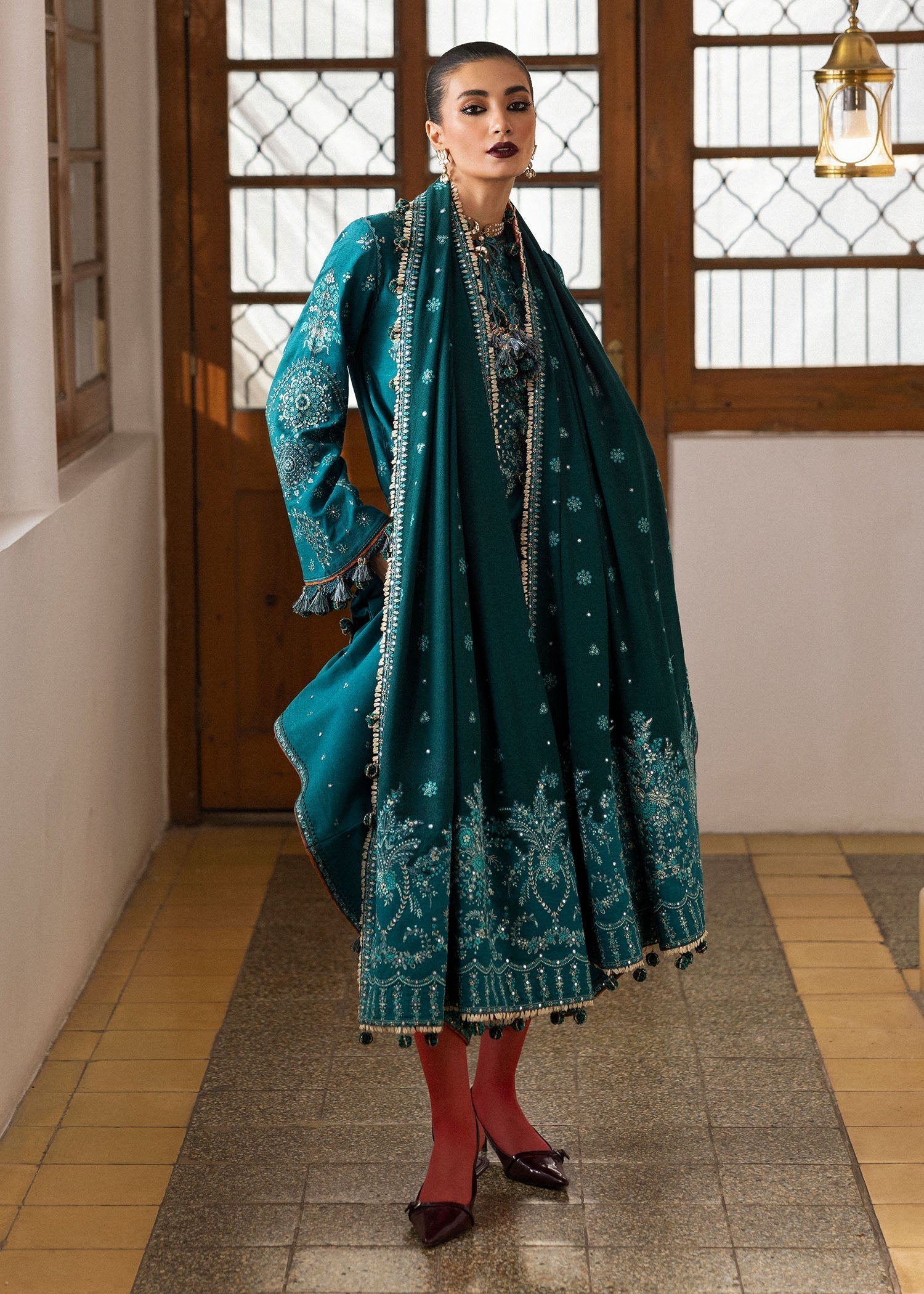 Hussain Rehar | Karandi Winter 24 | Durk - by - Libasekhas UK - Registered Vendor of : Hussain Rehar - 100% Original Designer Dresss