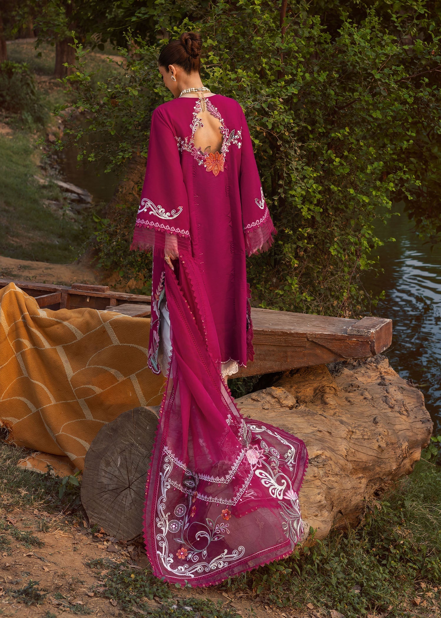 Crimson | Tasawar 25 | MIRROR GARDEN - D3A - by - Libasekhas UK - Registered Vendor of : Crimson - 100% Original Designer Dresss