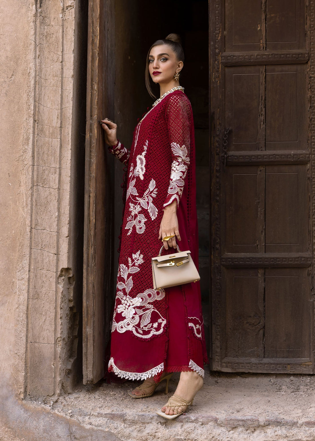 Crimson | Tasawar 25 | ONE TRUE LOVE - D6A - by - Libasekhas UK - Registered Vendor of : Crimson - 100% Original Designer Dresss