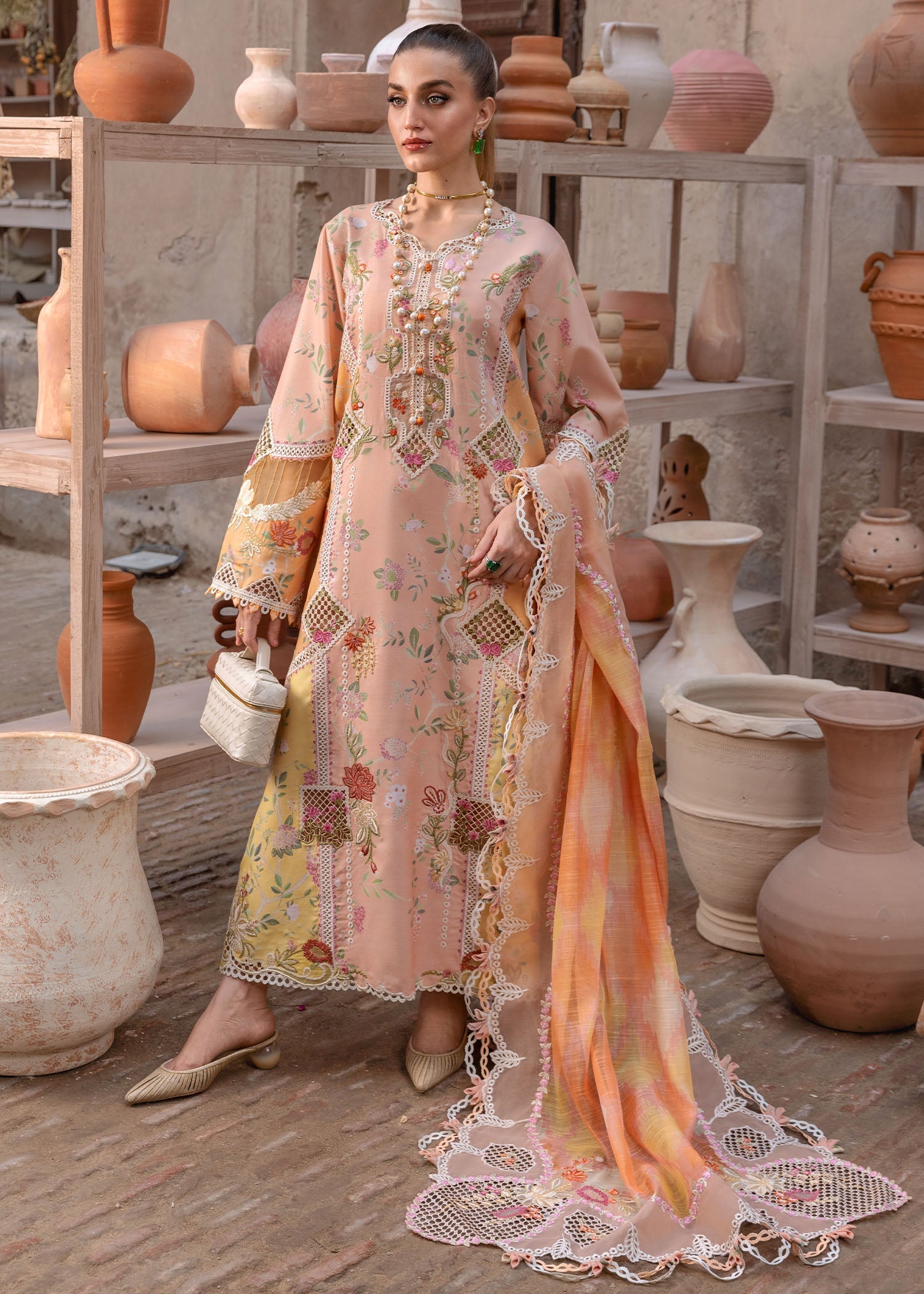 Crimson | Tasawar 25 | BONJOUR AND BLOOM - D4B - by - Libasekhas UK - Registered Vendor of : Crimson - 100% Original Designer Dresss