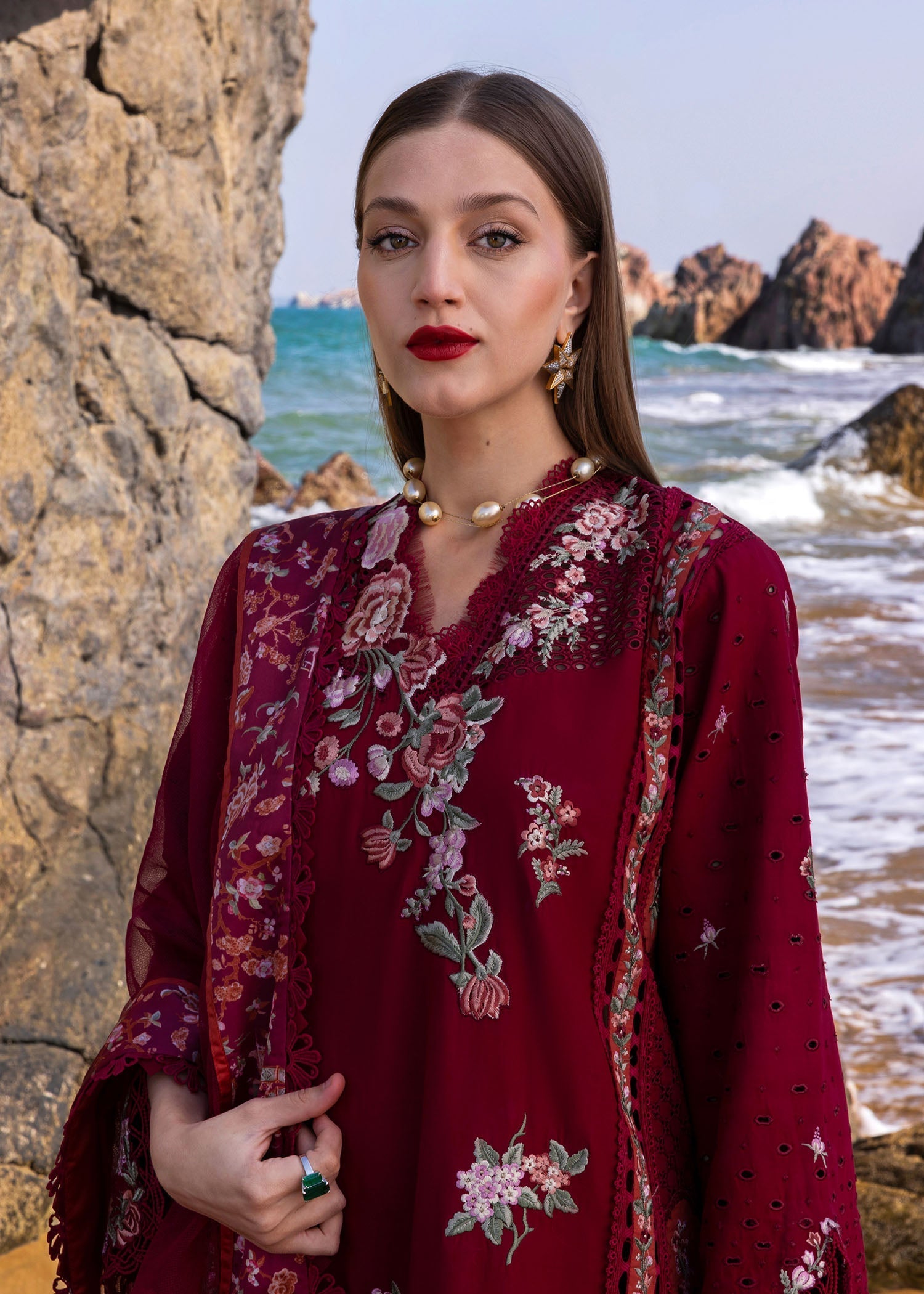 Crimson | Floe by Crimson | Parsi Threads - D5 B - Ladies Clothes -  Libasekhas