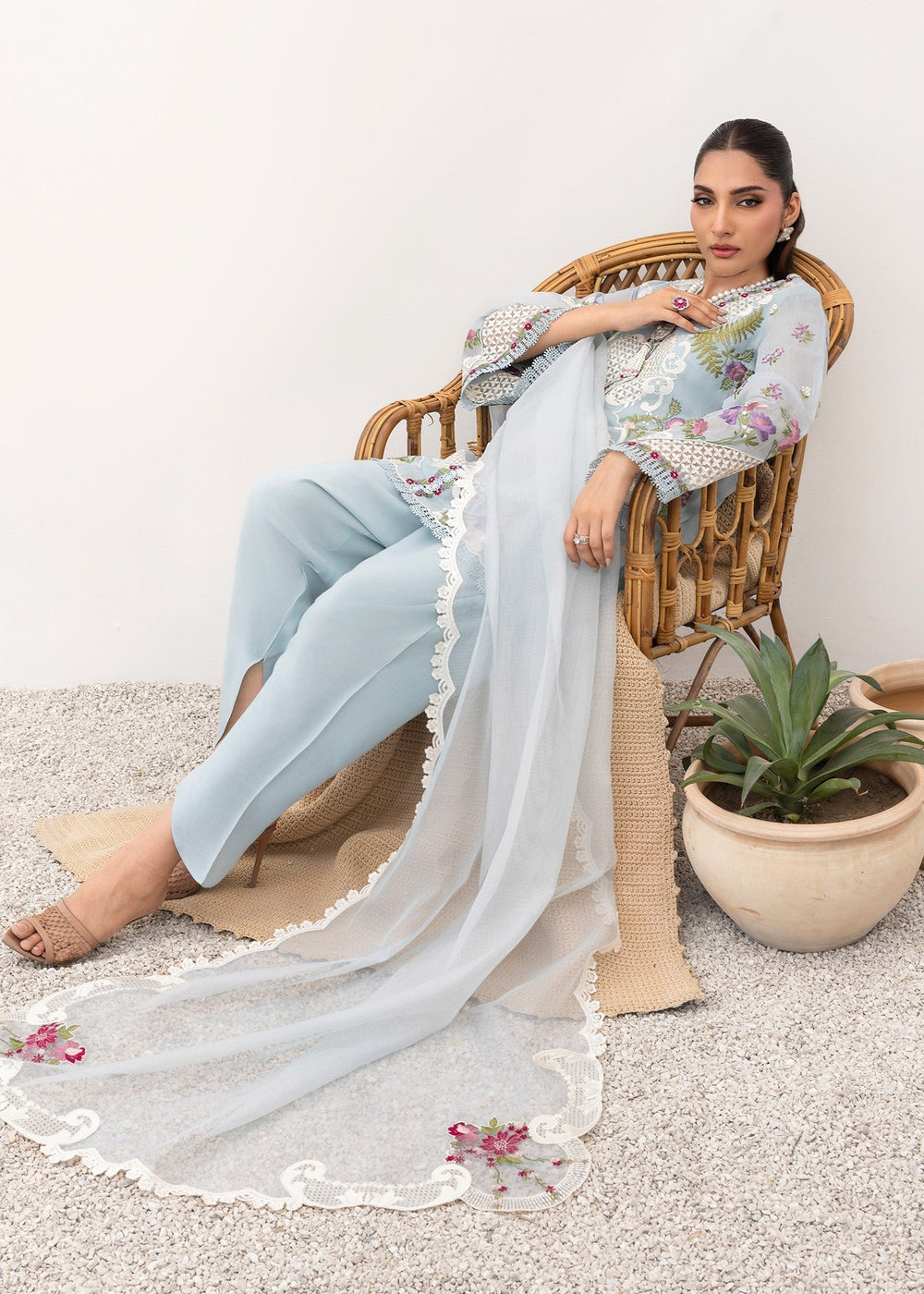 Saira Shakira | Rosea Casual Pret 25 | Mirae - by Libasekhas UK - Registered Vendor of : Saira Shakira - 100% Original Designer Dress
