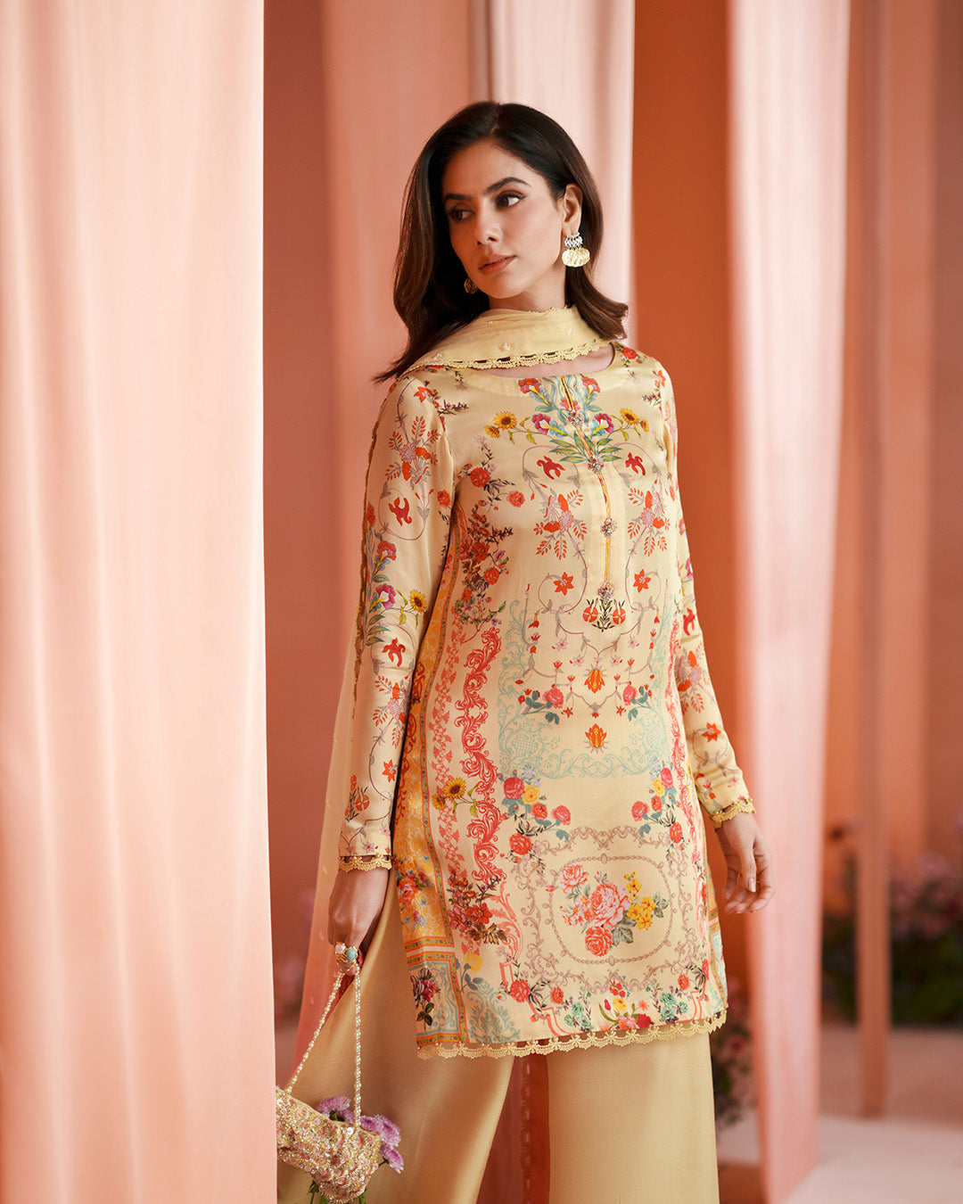 Faiza Saqlain | Roim Silk Edit | Resal - by Libasekhas UK - Registered Vendor of : Faiza Saqlain - 100% Original Designer Dress