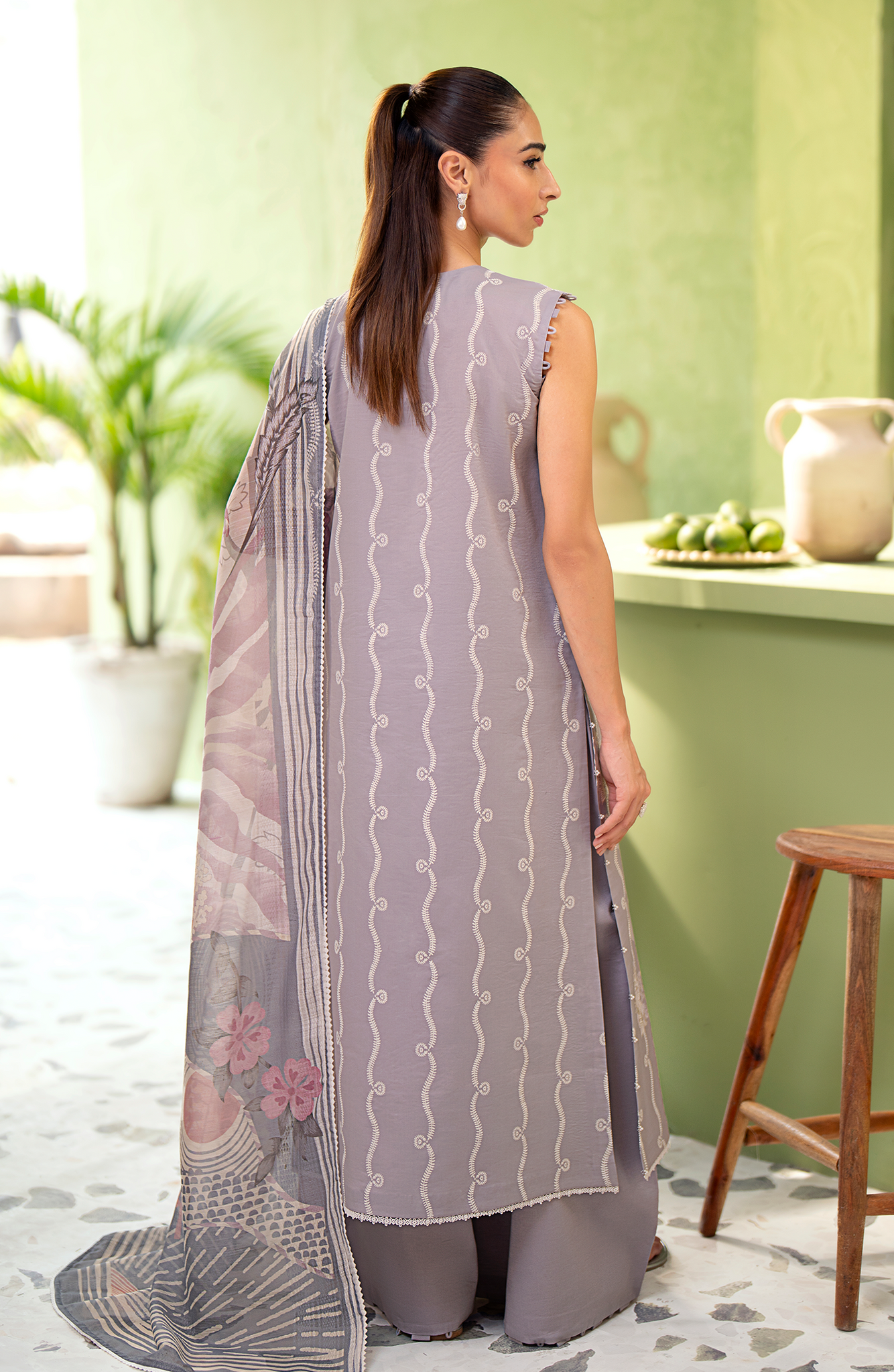 Seran | Artisan Lawn 25 | GRIS - by - Libasekhas UK - Registered Vendor of : Seran - 100% Original Designer Dresss