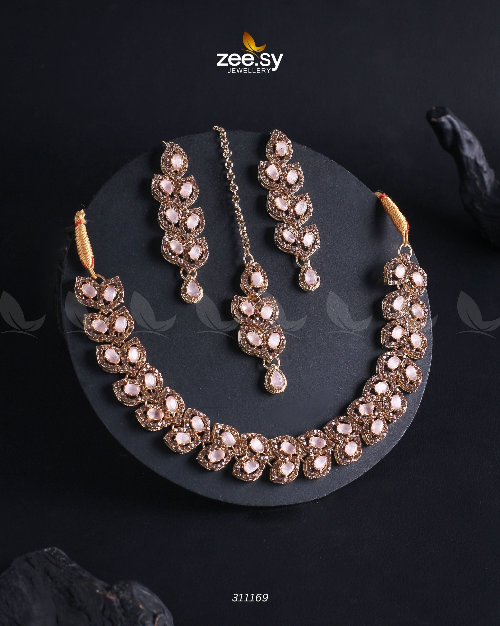 Elara Necklace - by - Libasekhas UK - Registered Vendor of : Zeesy - 100% Original Designer Dresss