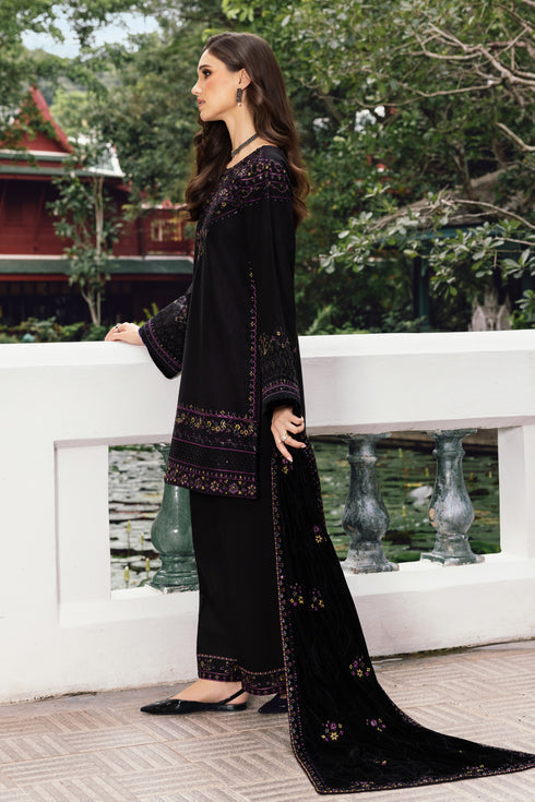 Naqshi | Nuri Khaddar Velvet Marina | Nisma - by Libasekhas UK - Registered Vendor of : Naqshi - 100% Original Designer Dress