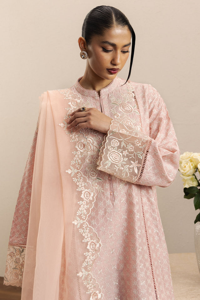 Zara Shahjahan | Festive 26 | Gulkaar