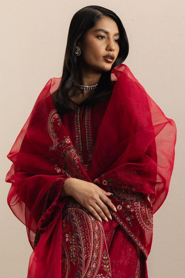 Zara Shahjahan | Festive 26 | Aarzina