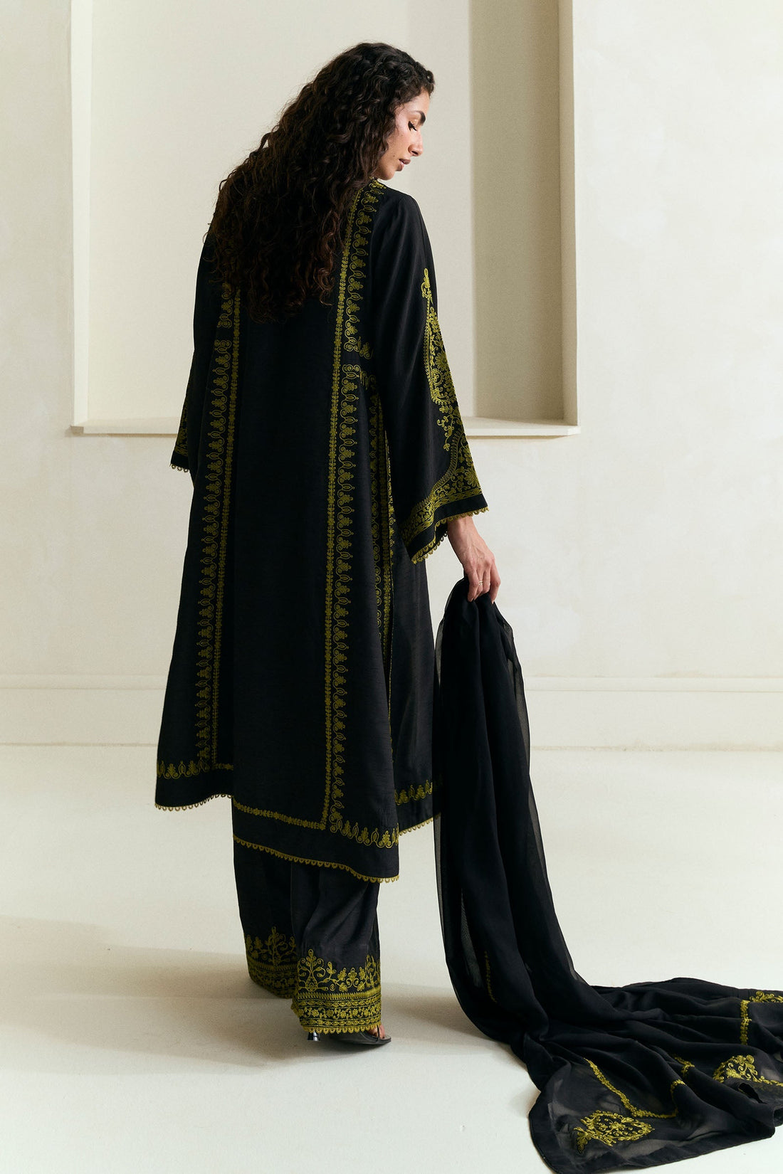 Zara Shahjahan | Festive Wear 25 |ZR25F0541 - by Libasekhas UK - Registered Vendor of : Zara Shahjahan - 100% Original Designer Dress