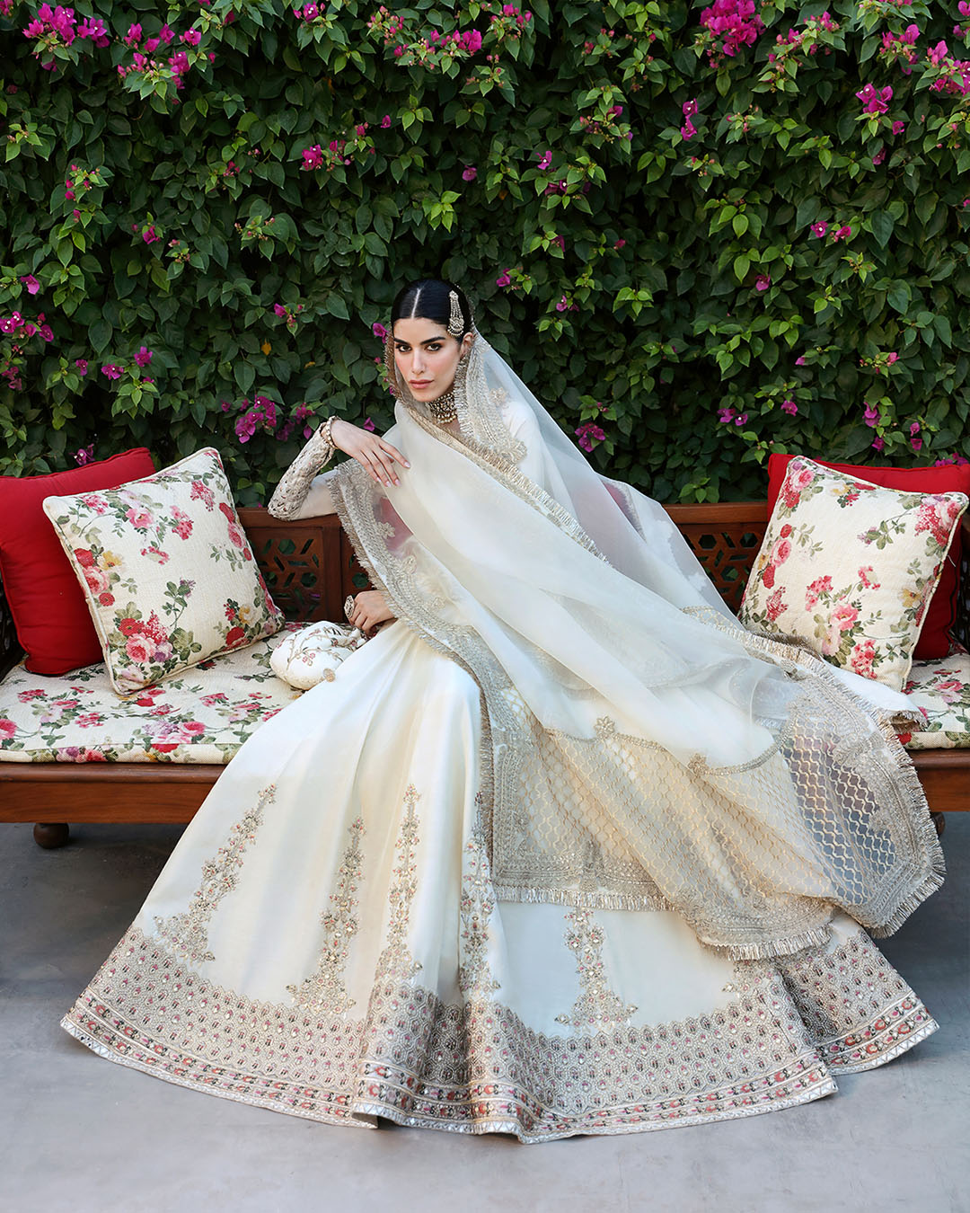 Faiza Saqlain | Mehermah Luxe Formals | Ailia - by - Libasekhas UK - Registered Vendor of : Faiza Saqlain - 100% Original Designer Dresss
