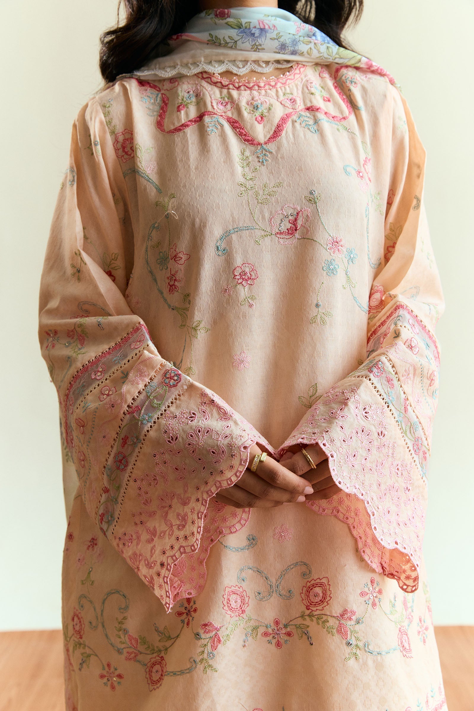 Zara Shahjahan | Coco Eid Edit | Lumen-D7 - by - Libasekhas UK - Registered Vendor of : Zara Sahjahan - 100% Original Designer Dresss