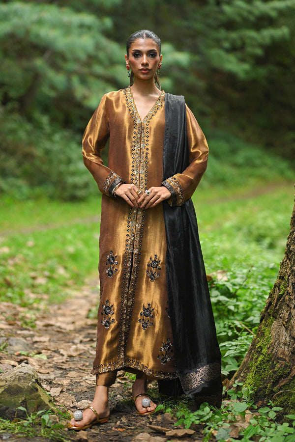 Hue Pret | Farasha Luxury Winter | Nawal - by - Libasekhas UK - Registered Vendor of : Hue Pret - 100% Original Designer Dresss