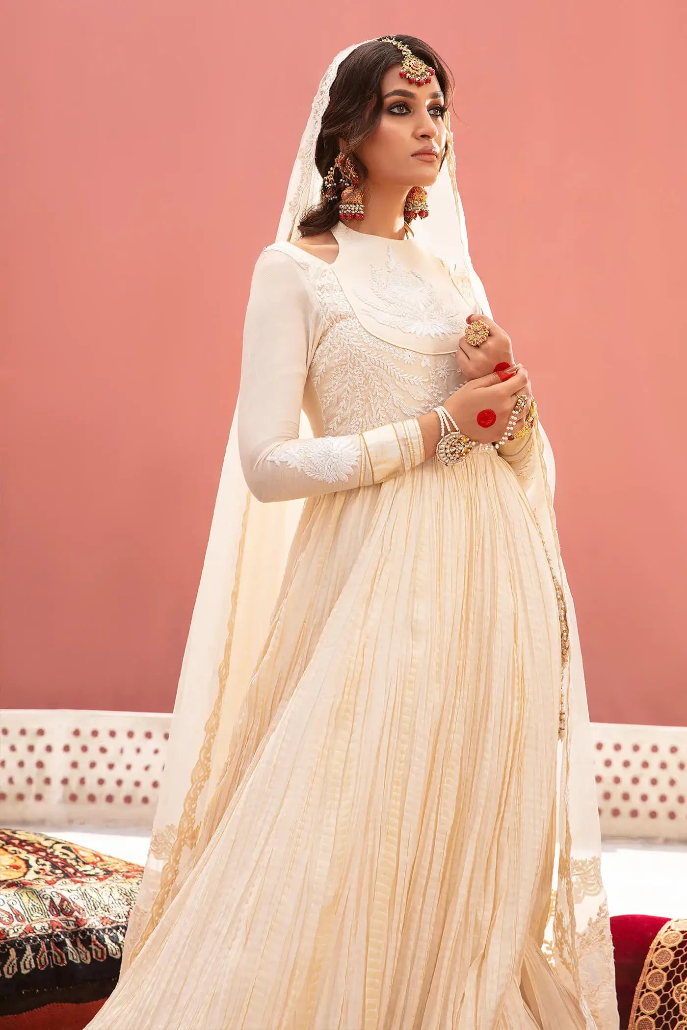 Nilofer Shahid | Nur e Subh Formals | Ishq-e-Noor - by - Libasekhas UK - Registered Vendor of : Nilofer Shahid - 100% Original Designer Dresss