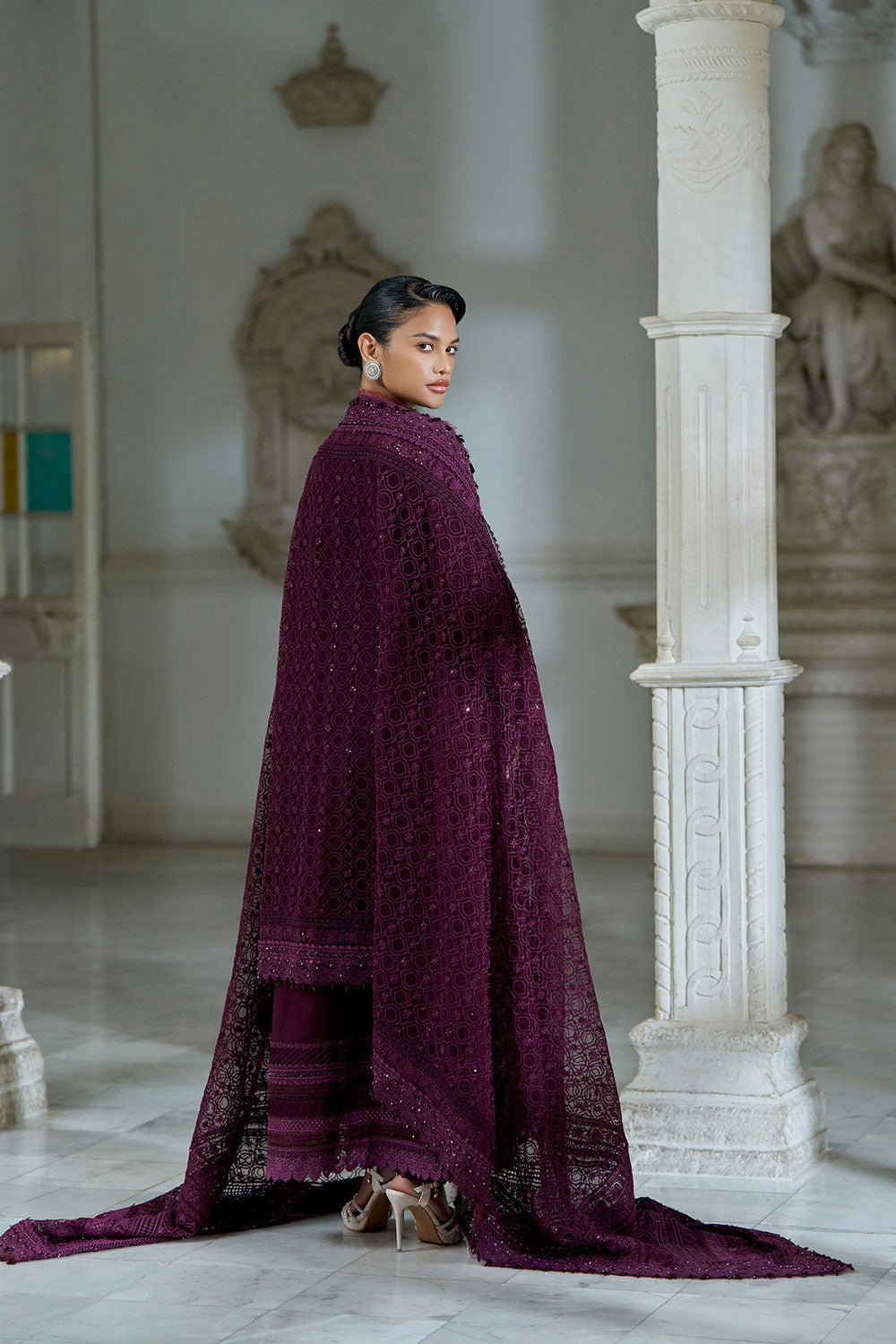 Sobia Nazir | Luxury Lawn Eid 26 | 3B - by Libasekhas UK - Registered Vendor of : Sobia Nazir - 100% Original Designer Dress