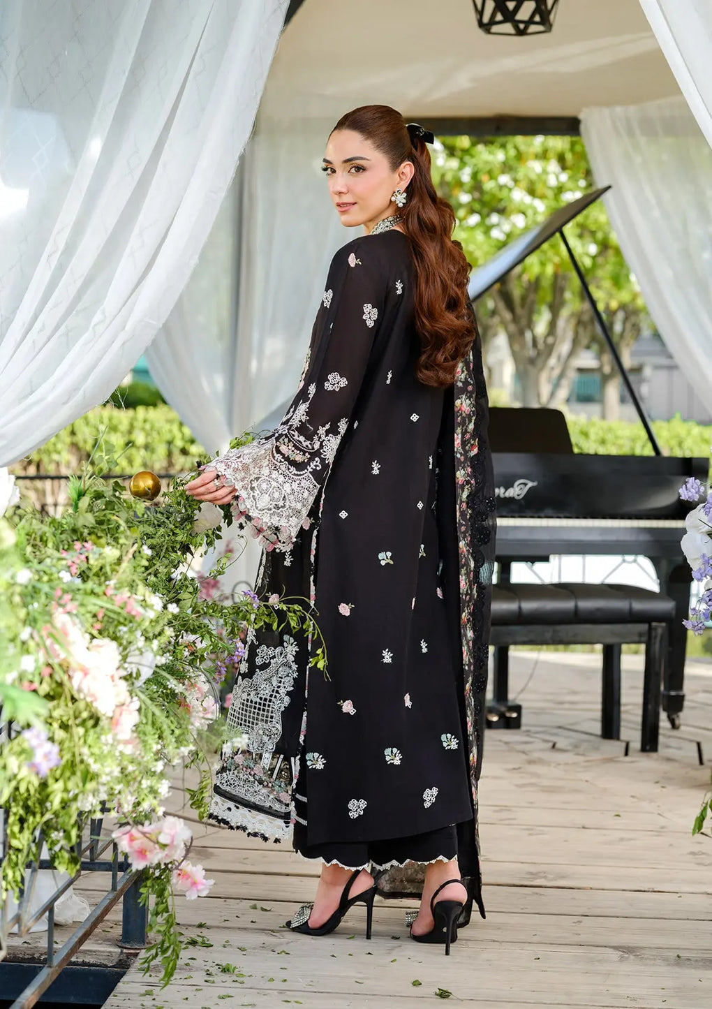 Elaf Premium | Luxury Lawn 25 | ELH-6A SERENA - by - Libasekhas UK - Registered Vendor of : Elaf Premium - 100% Original Designer Dresss
