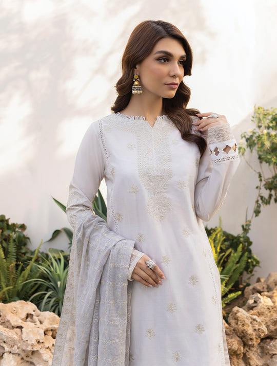 Iznik | Lawnkari 24 | UE-150 SERENE TURF - by - Libasekhas UK - Registered Vendor of : Iznik - 100% Original Designer Dresss