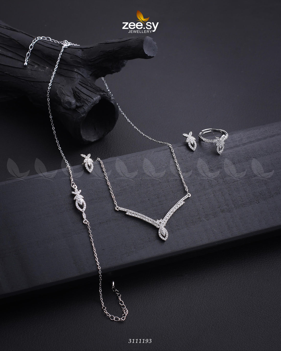 Siskin Pendant - by - Libasekhas UK - Registered Vendor of : Zeesy - 100% Original Designer Dresss