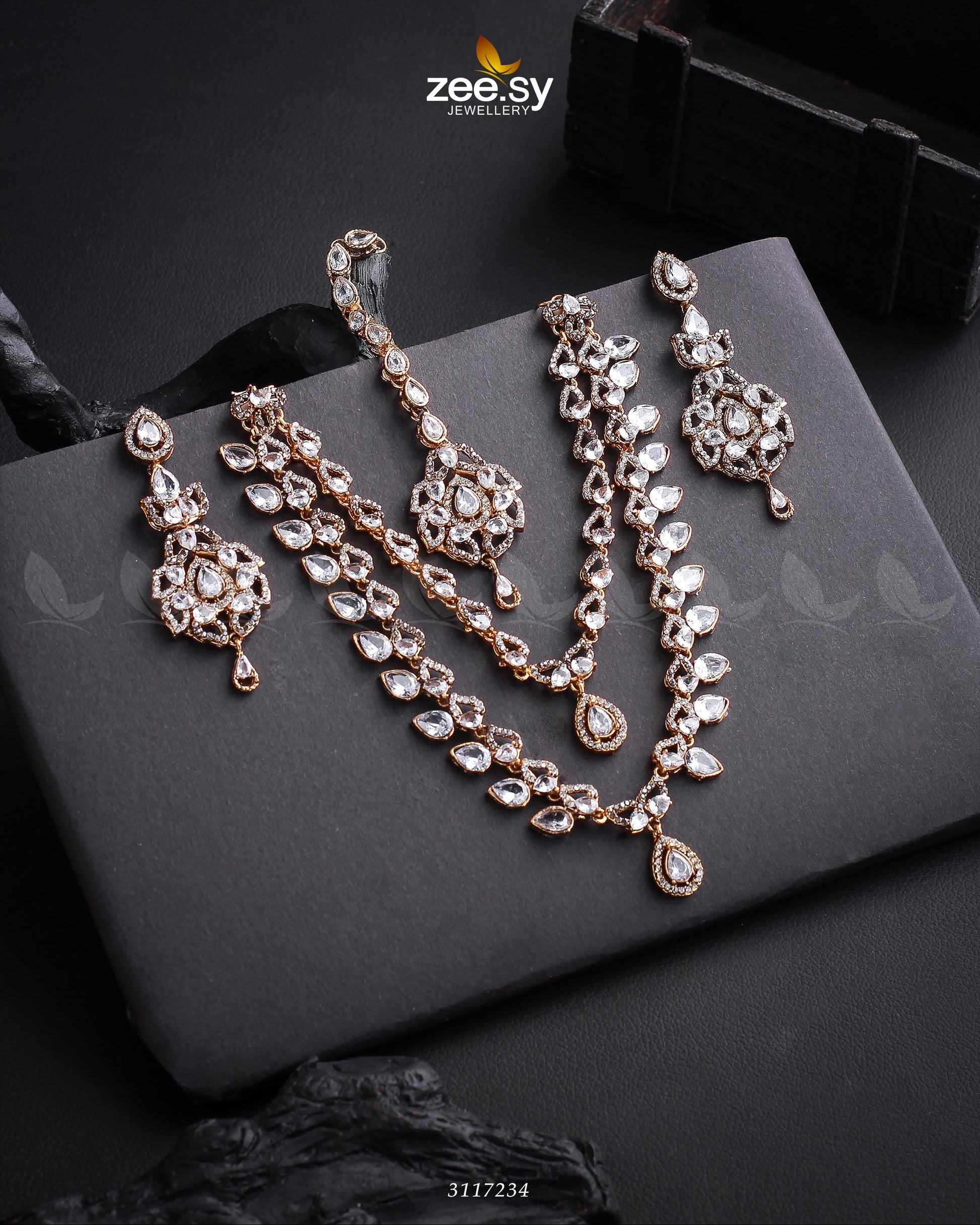 Urwa Hocane Necklace Set - by - Libasekhas UK - Registered Vendor of : Zeesy - 100% Original Designer Dresss