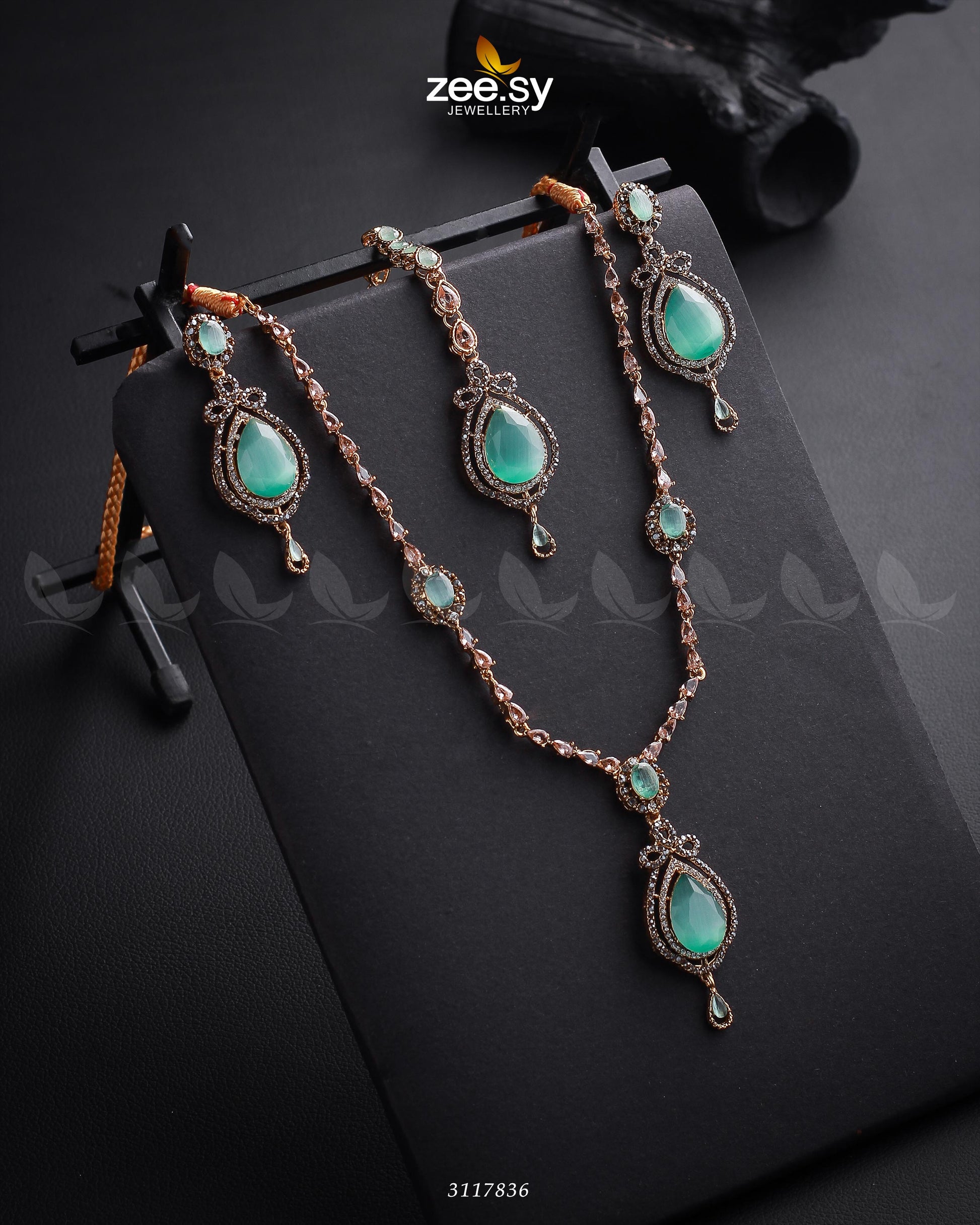 Syra Yousuf Necklace Set - by - Libasekhas UK - Registered Vendor of : Zeesy - 100% Original Designer Dresss