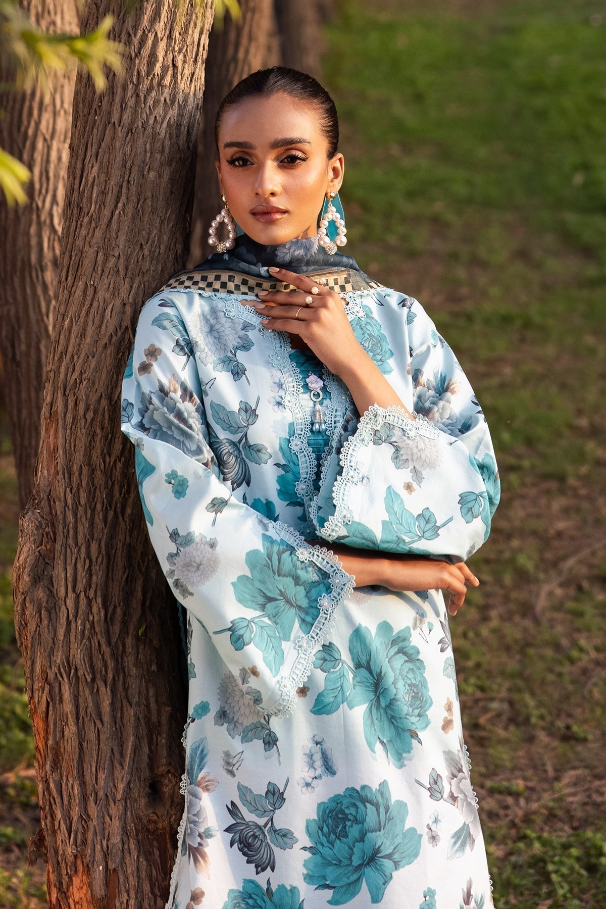 Alizeh | Sheen Lawn Prints 24 | BLUET - by - Libasekhas UK - Registered Vendor of : Alizeh - 100% Original Designer Dresss