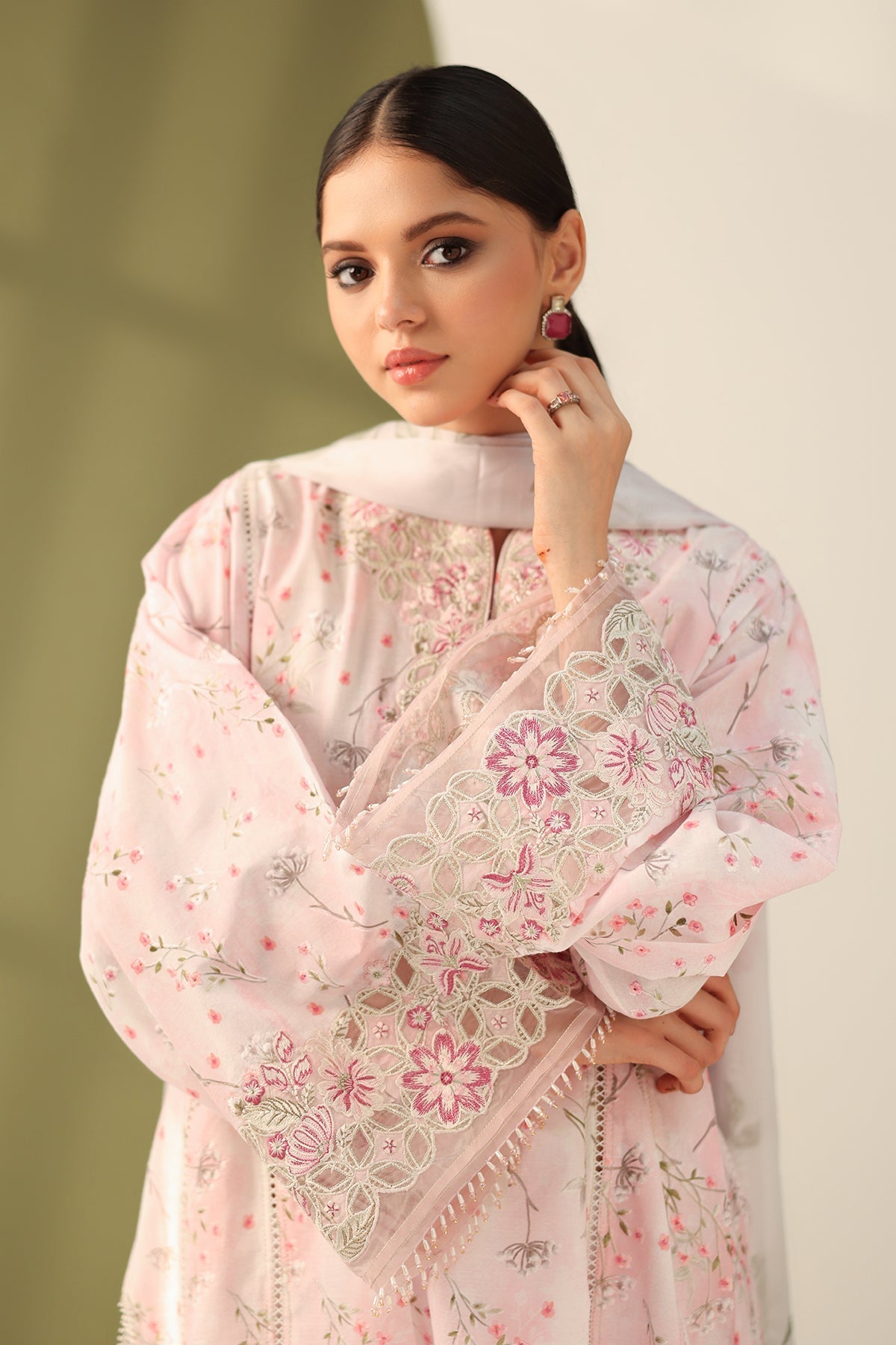 Baroque | Eid Printique | EMBROIDERED PRINTED LAWN UF-4180 - by - Libasekhas UK - Registered Vendor of : Baroque - 100% Original Designer Dresss