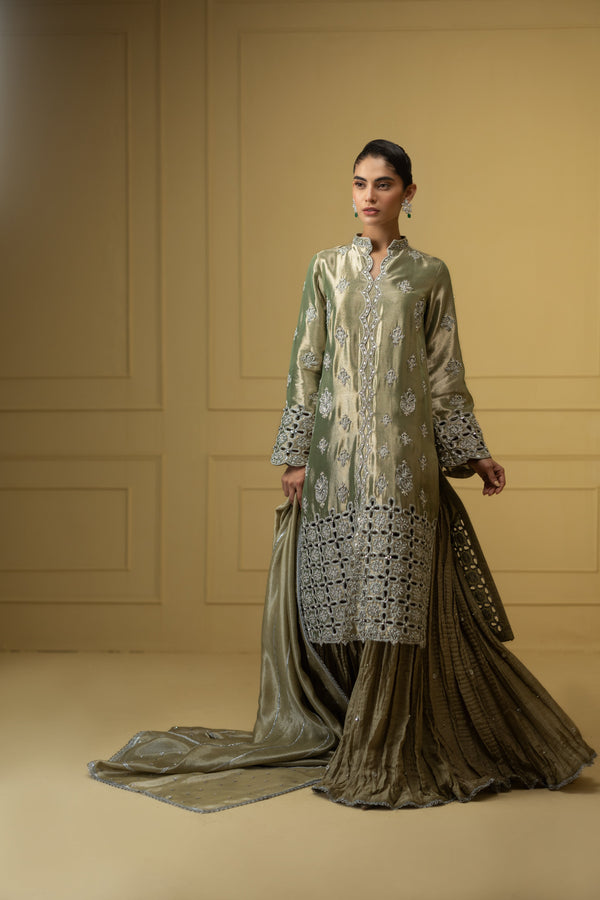 Sana Abbas | Suvi Wedding Formals | ZAHA - by Libasekhas UK - Registered Vendor of : Sana Abbas - 100% Original Designer Dress