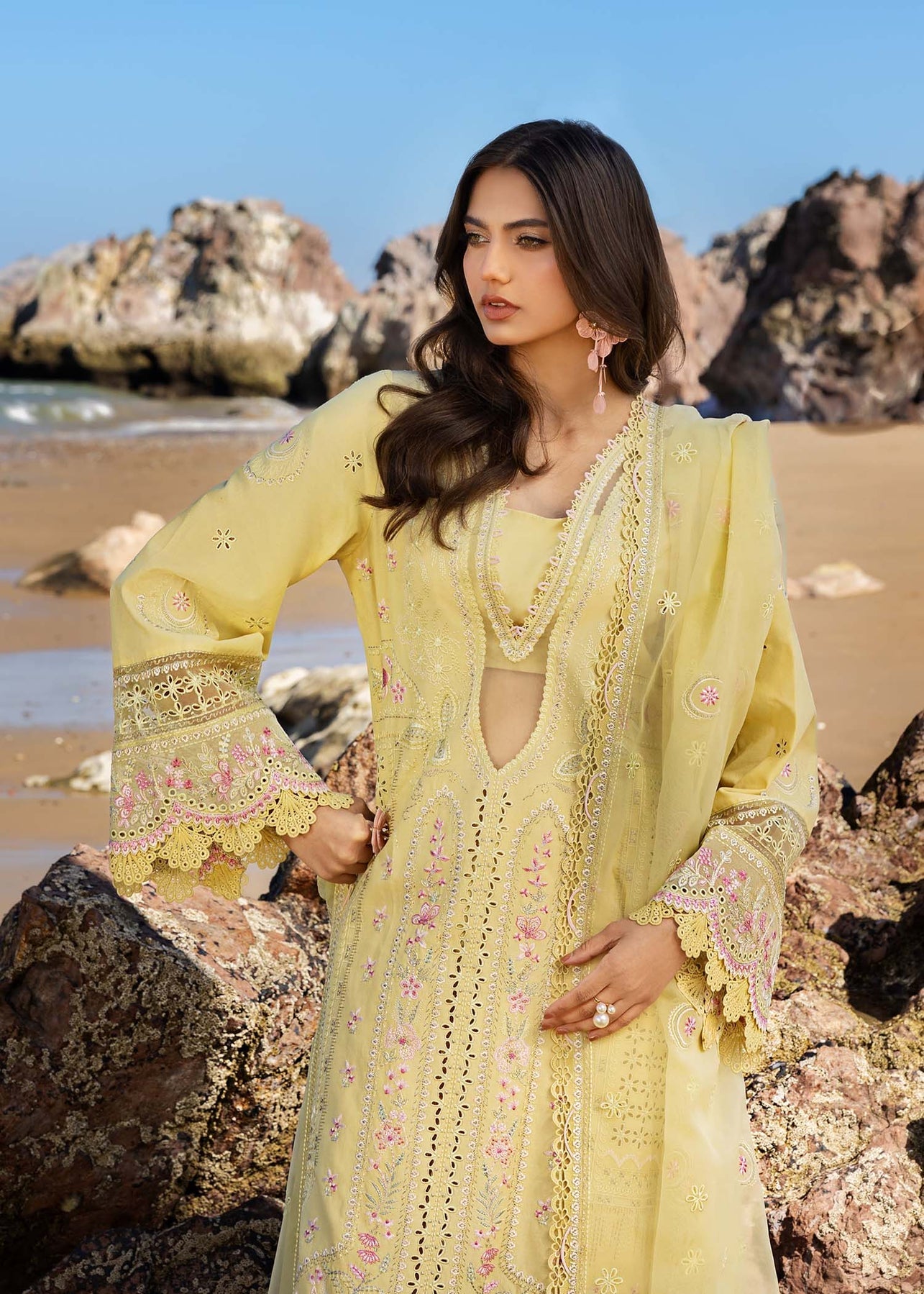 Akbar Aslam | Mare Lawn Edit 25 | Solara - by - Libasekhas UK - Registered Vendor of : Akbar Aslam - 100% Original Designer Dresss