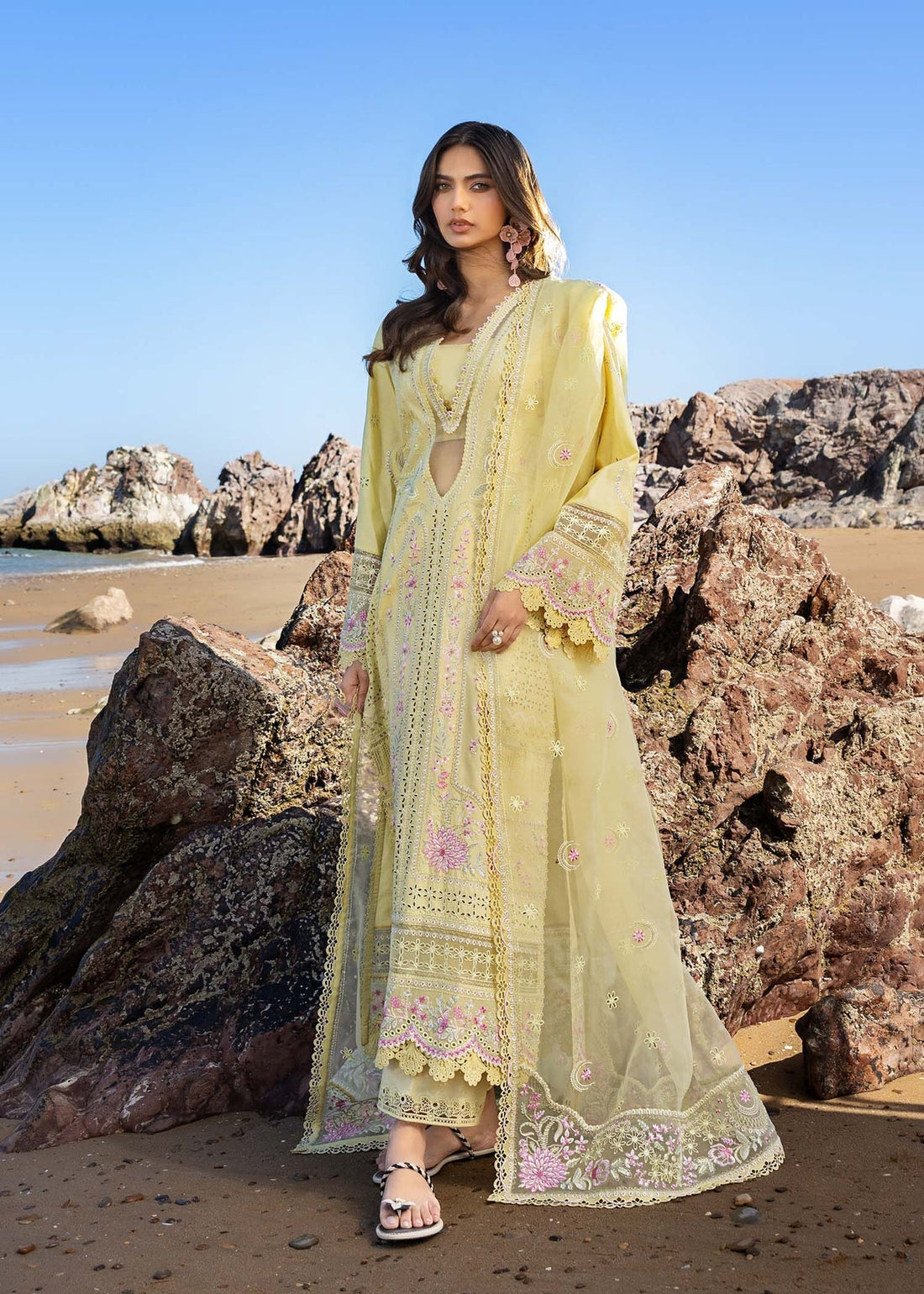 Akbar Aslam | Mare Lawn Edit 25 | Solara - by - Libasekhas UK - Registered Vendor of : Akbar Aslam - 100% Original Designer Dresss