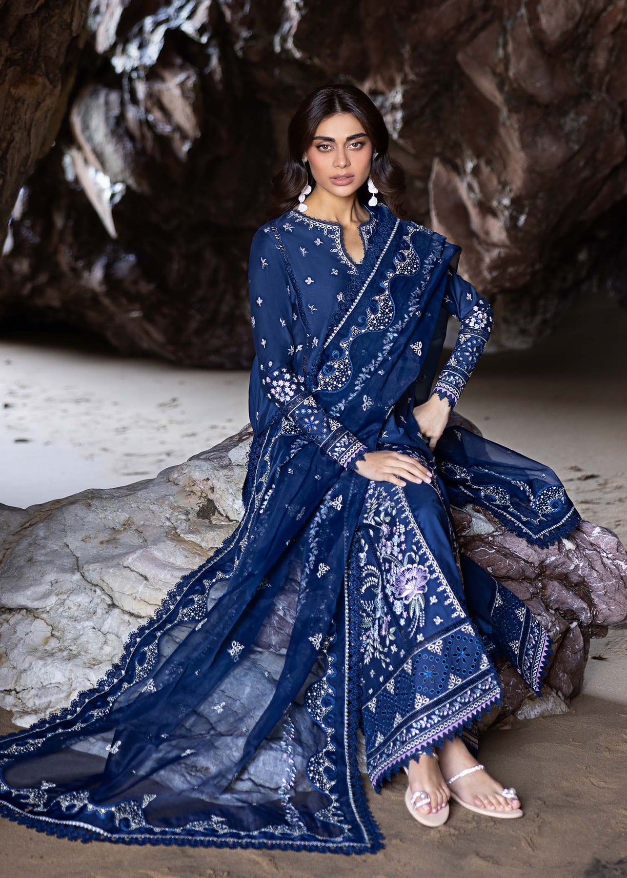 Akbar Aslam | Mare Lawn Edit 25 | Eilara - by - Libasekhas UK - Registered Vendor of : Akbar Aslam - 100% Original Designer Dresss