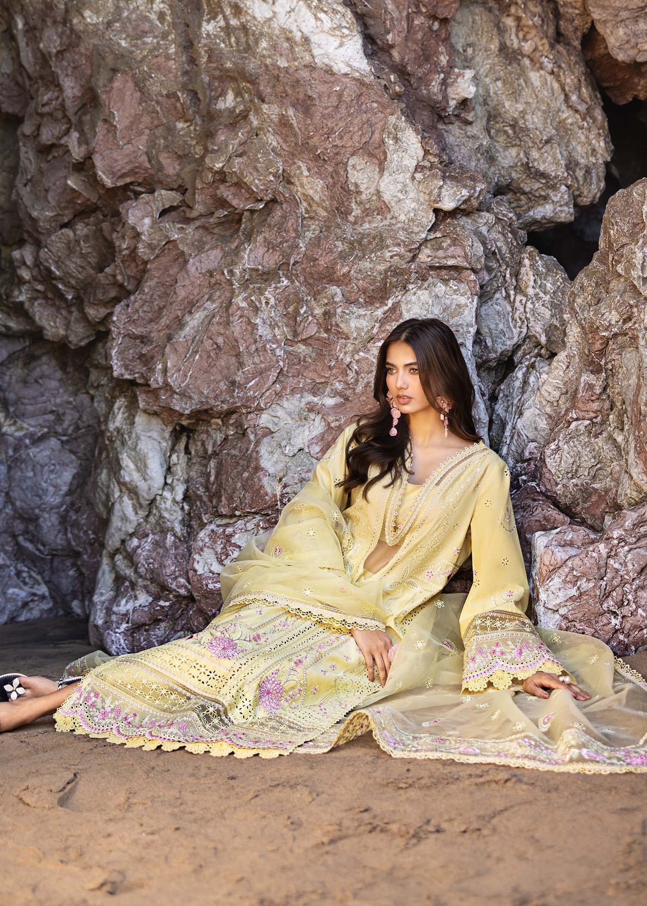 Akbar Aslam | Mare Lawn Edit 25 | Solara - by - Libasekhas UK - Registered Vendor of : Akbar Aslam - 100% Original Designer Dresss