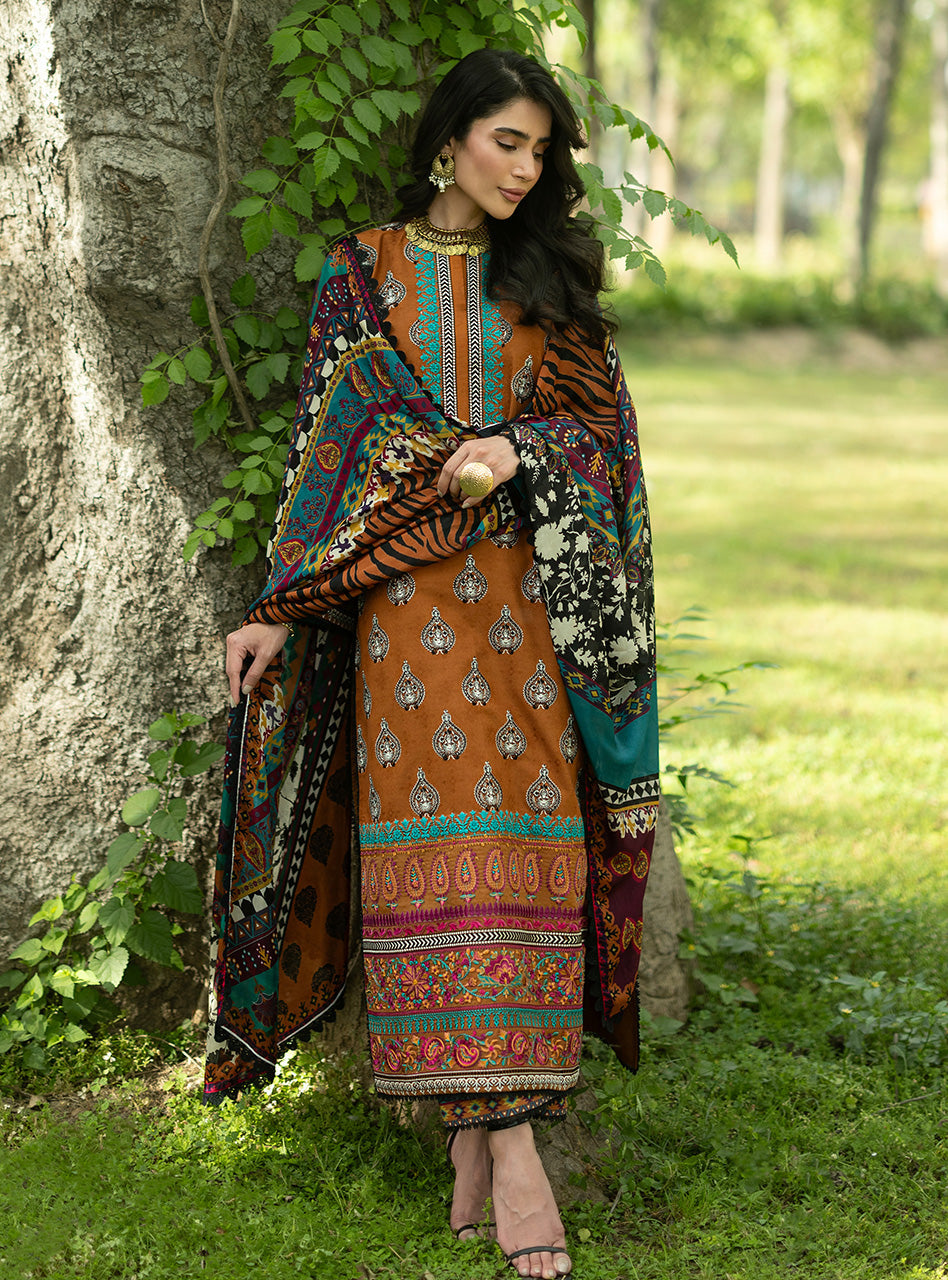 Zainab Chottani | Luxe Lawn 26 | Erin - 11 - by Libasekhas UK - Registered Vendor of : Zainab Chottani - 100% Original Designer Dress