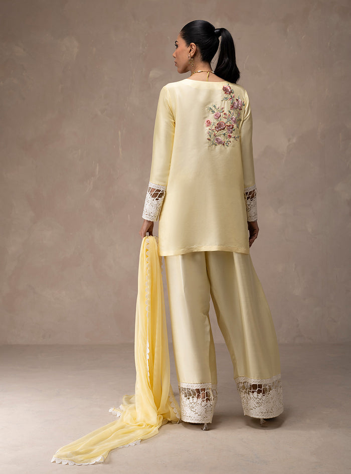 Zainab Chottani | Eid Edit 26 | Butter Yellow Bloom - by Libasekhas UK - Registered Vendor of : Zainab Chottani - 100% Original Designer Dress