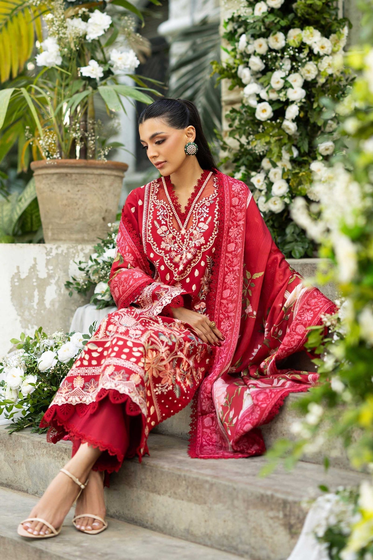 Akbar Aslam | Elaria RTW Lawn 26 | Amara - by Libasekhas UK - Registered Vendor of : Akbar Aslam - 100% Original Designer Dress