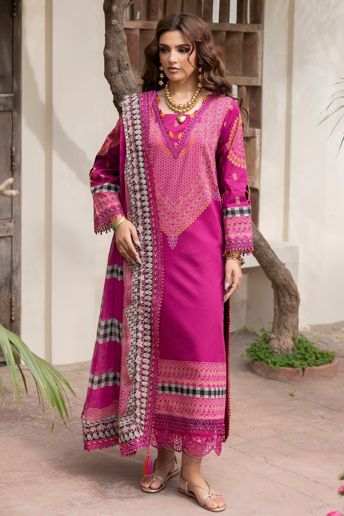 Charizma | Andaaz Lawn 26 | CAD6-01 - by Libasekhas UK - Registered Vendor of : Charzima - 100% Original Designer Dress