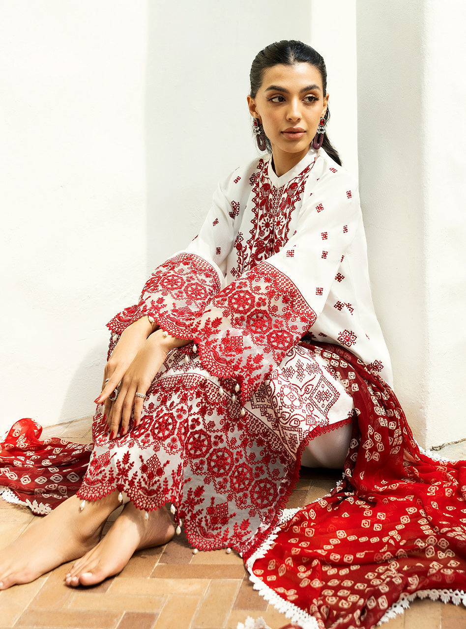 Zainab Chottani | Chikankari 25 | Reem - 8B - by - Libasekhas UK - Registered Vendor of : Zainab Chottani - 100% Original Designer Dresss