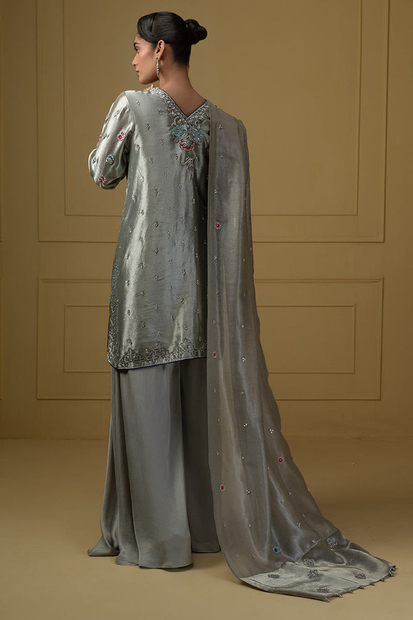 Sana Abbas | Suvi Wedding Formals | MIREA - by Libasekhas UK - Registered Vendor of : Sana Abbas - 100% Original Designer Dress