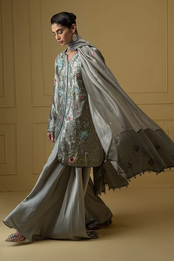 Sana Abbas | Suvi Wedding Formals | MIREA - by Libasekhas UK - Registered Vendor of : Sana Abbas - 100% Original Designer Dress
