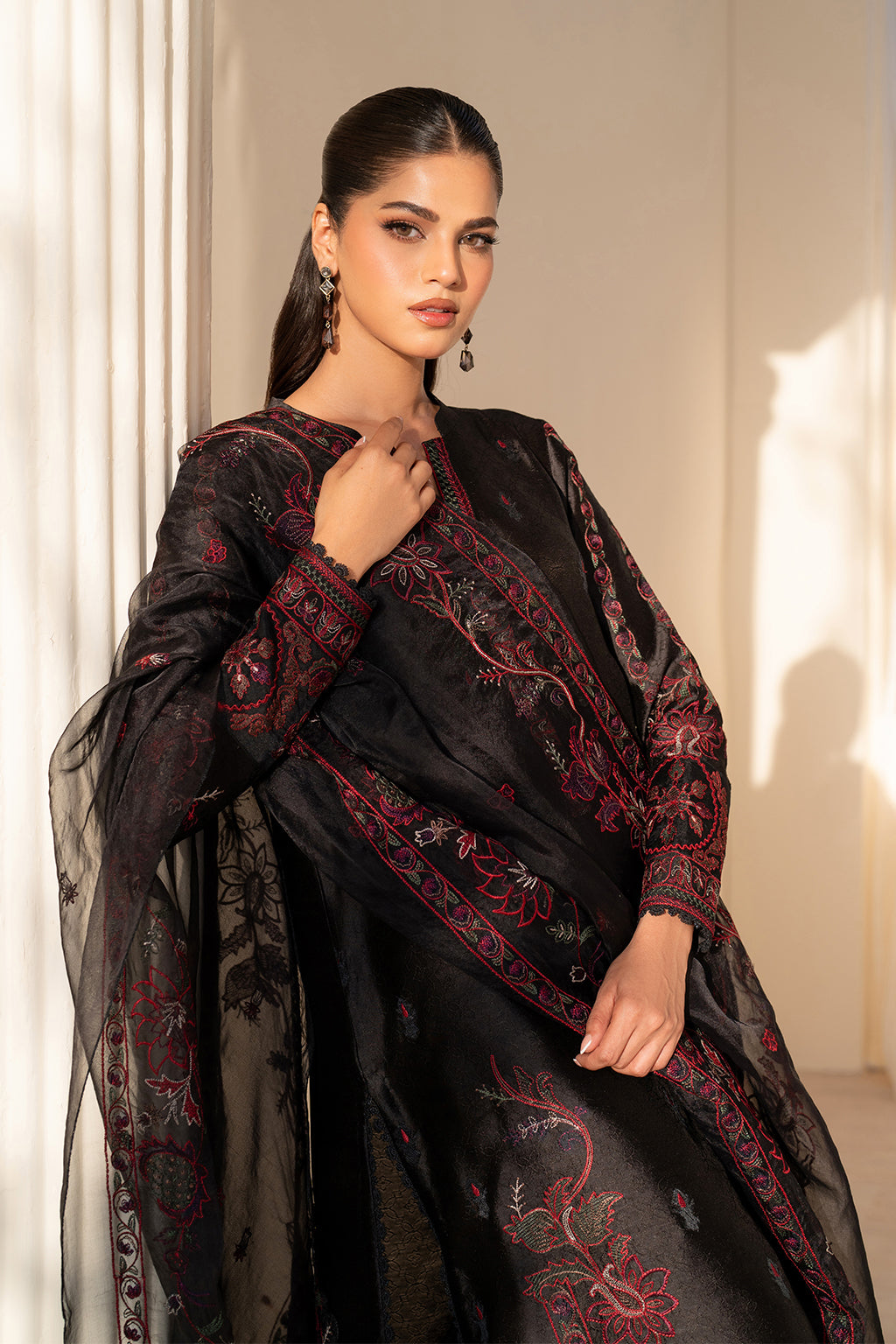 Iznik | Festive Formal | UE-434 Embroidered Pure silk - by Libasekhas UK - Registered Vendor of : Iznik - 100% Original Designer Dress