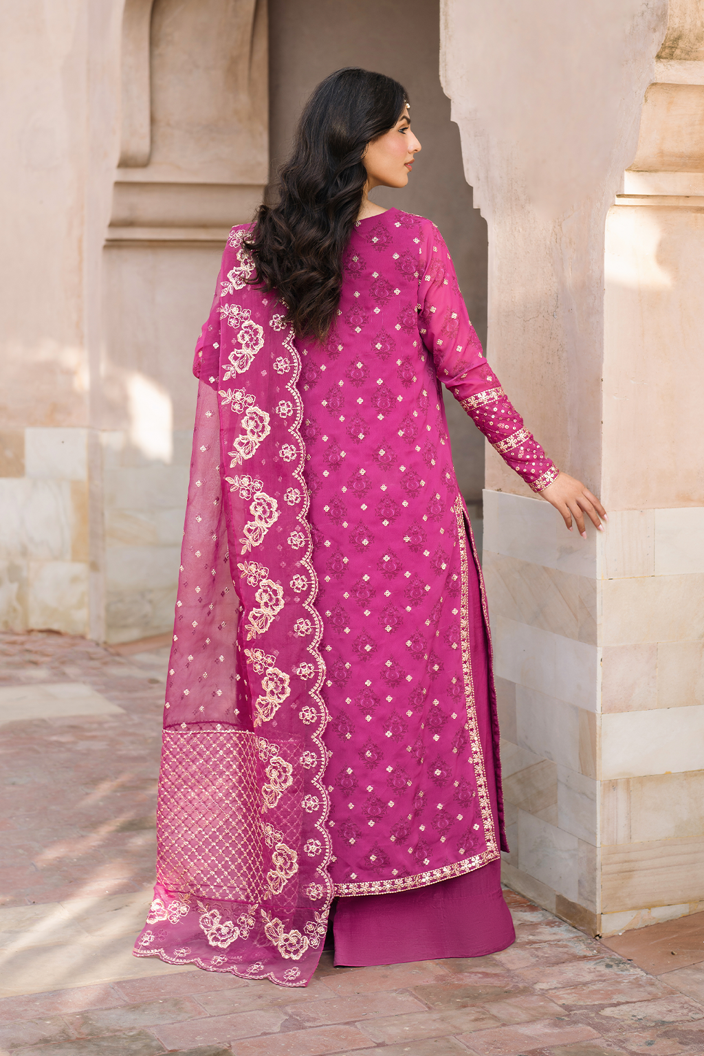 Iznik | Bandhani Formals | UE-326 - by - Libasekhas UK - Registered Vendor of : Iznik - 100% Original Designer Dresss