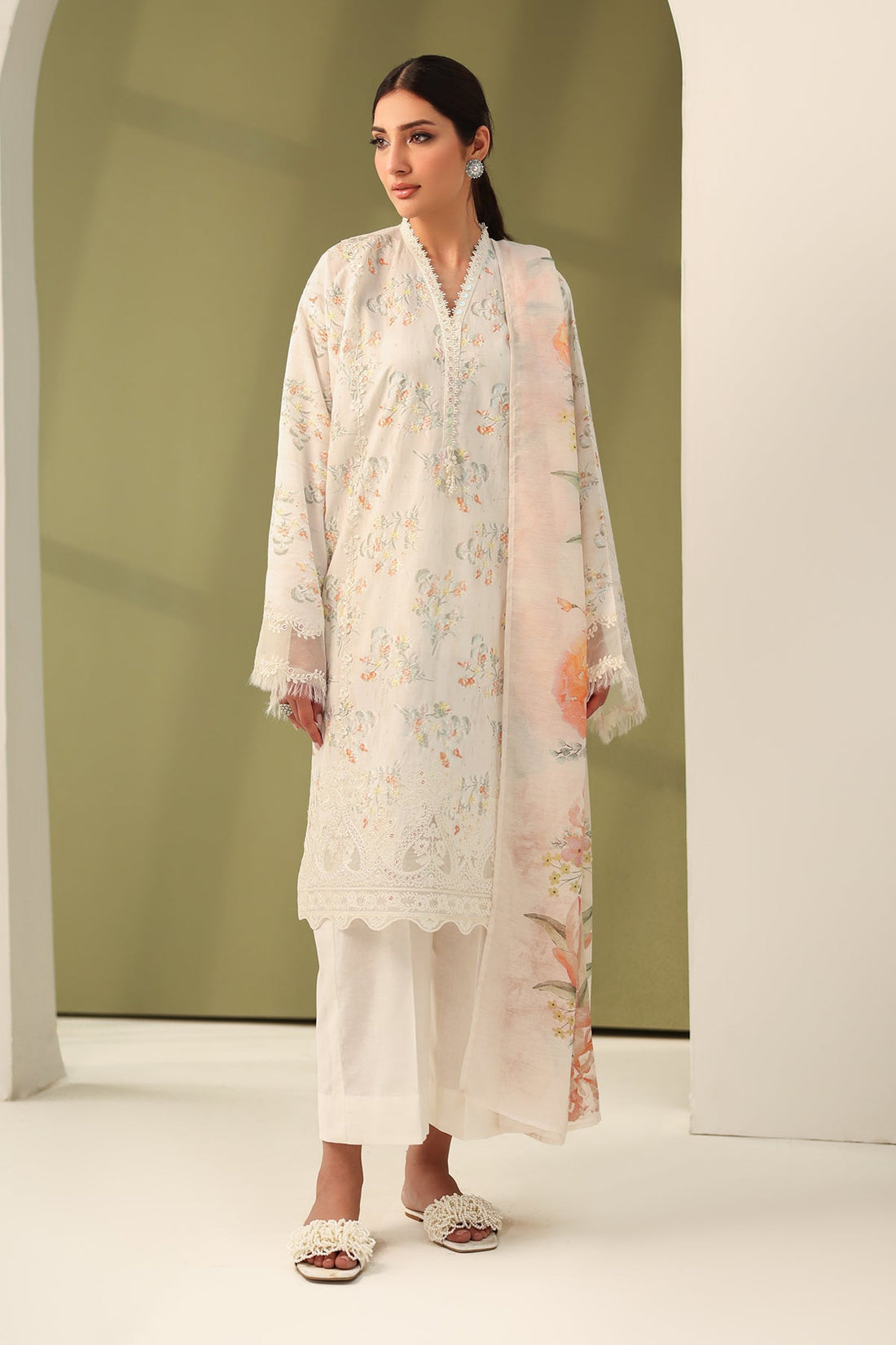 Baroque | Eid Printique | EMBROIDERED PRINTED LAWN UF-4181 - by - Libasekhas UK - Registered Vendor of : Baroque - 100% Original Designer Dresss